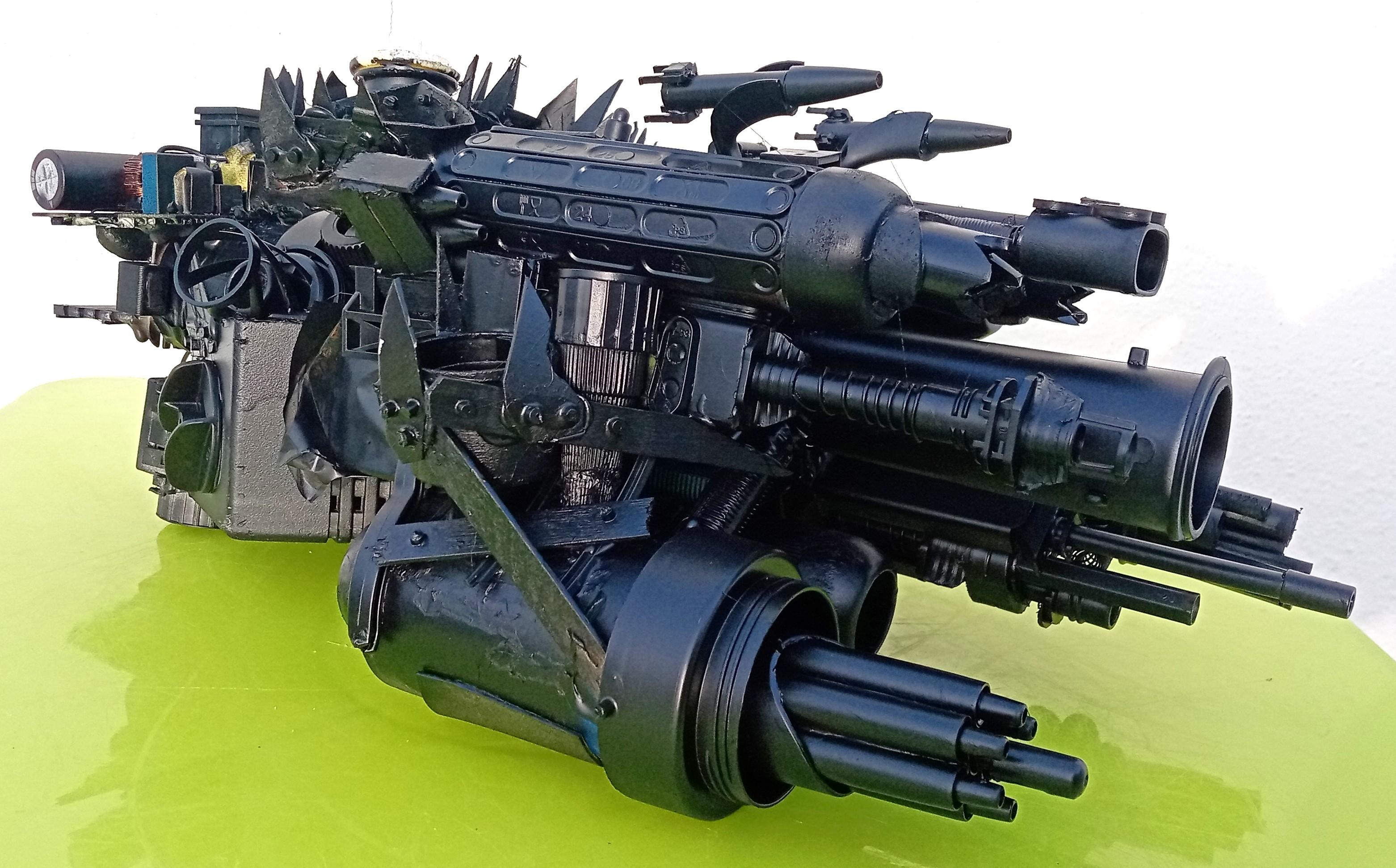 weapon right