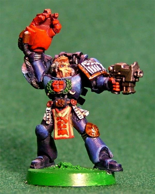 Captain Cortez, Crimson Fists, Power Fist, Space Marines
