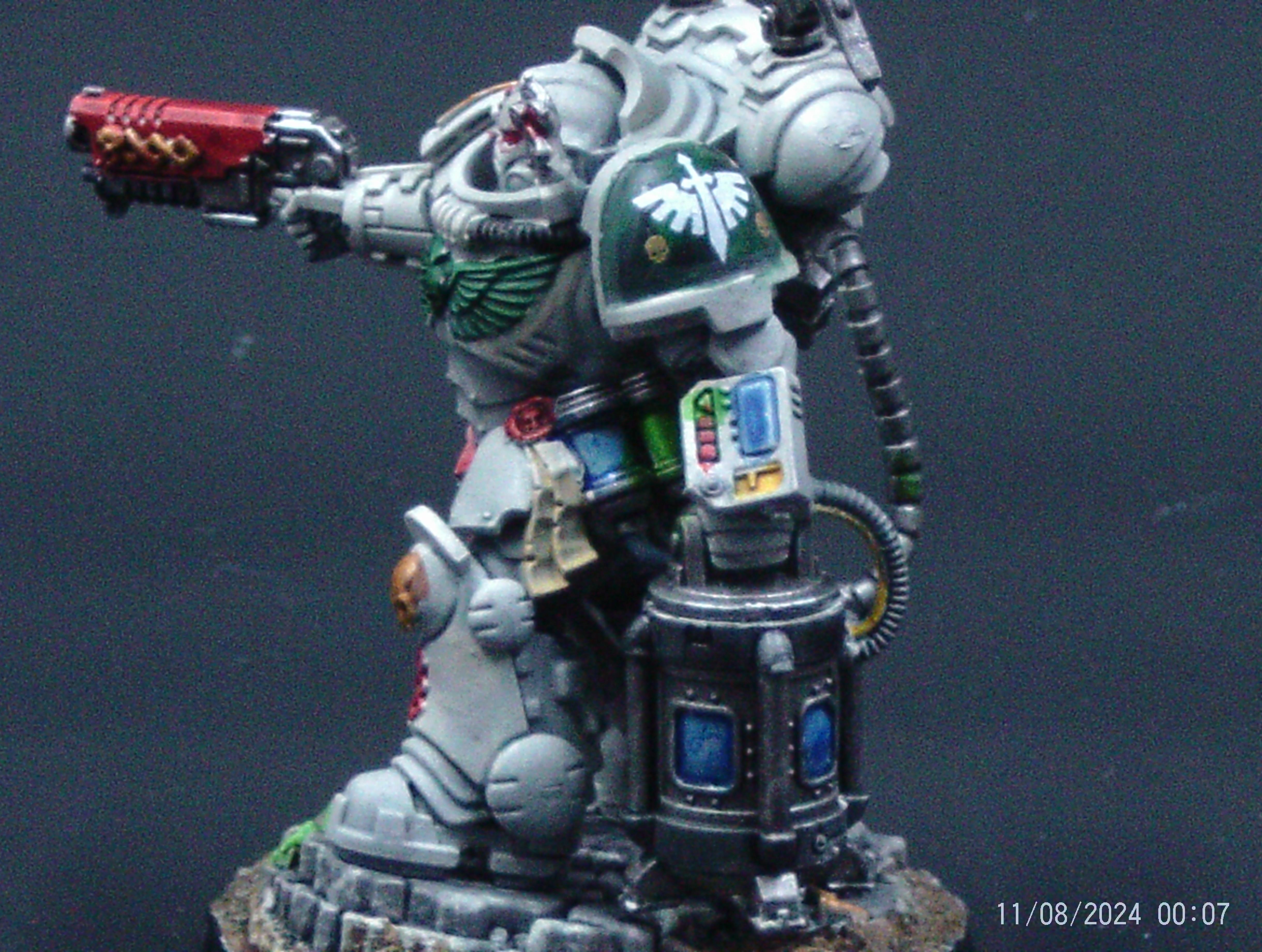 Apothecary Biologis Left Side