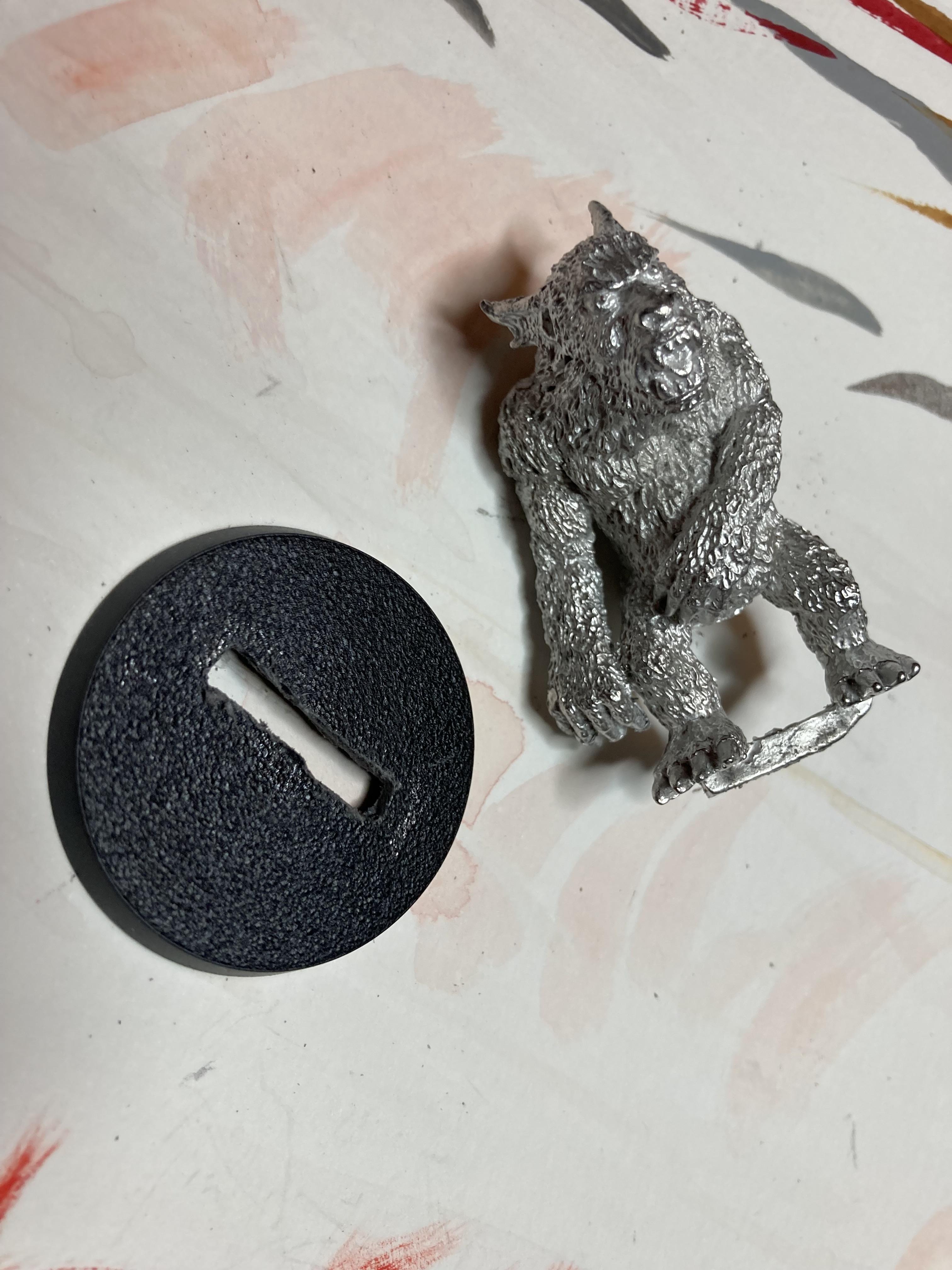 Cthellean Cudbear with base