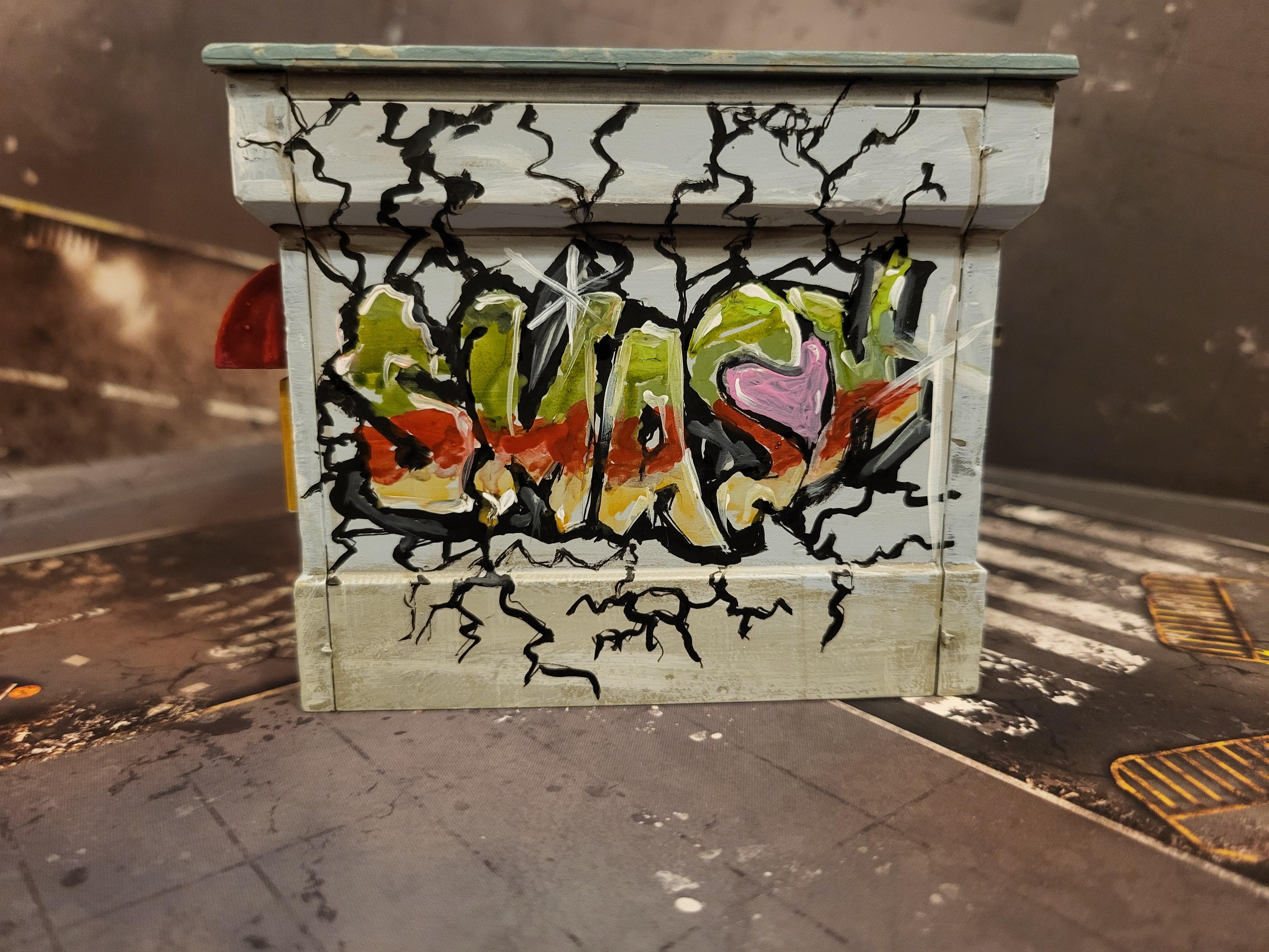 Marvel, Terrain, Smashed Gas Station graffiti