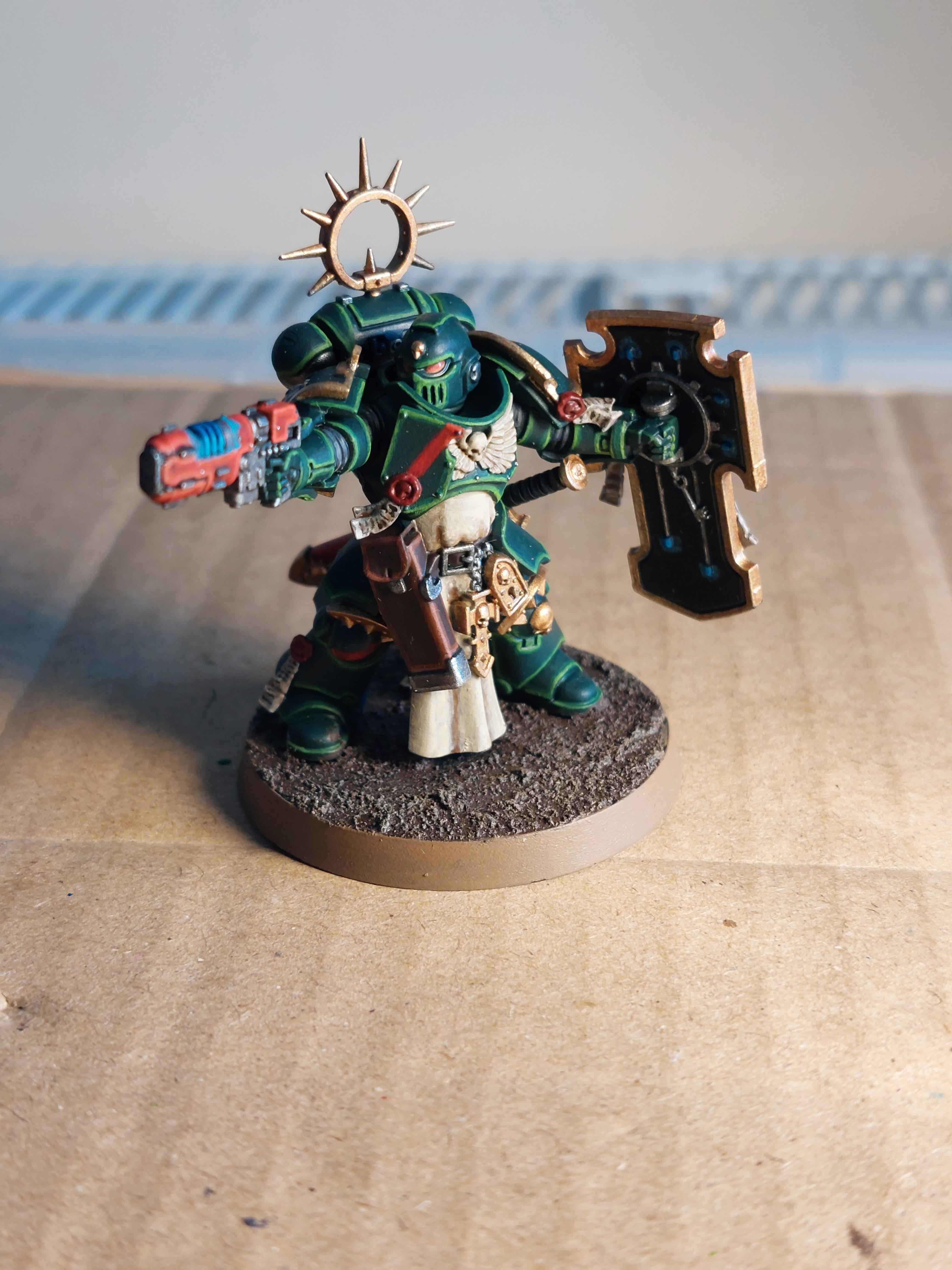 Dark Angels, Dark Angel Lieutenant Front
