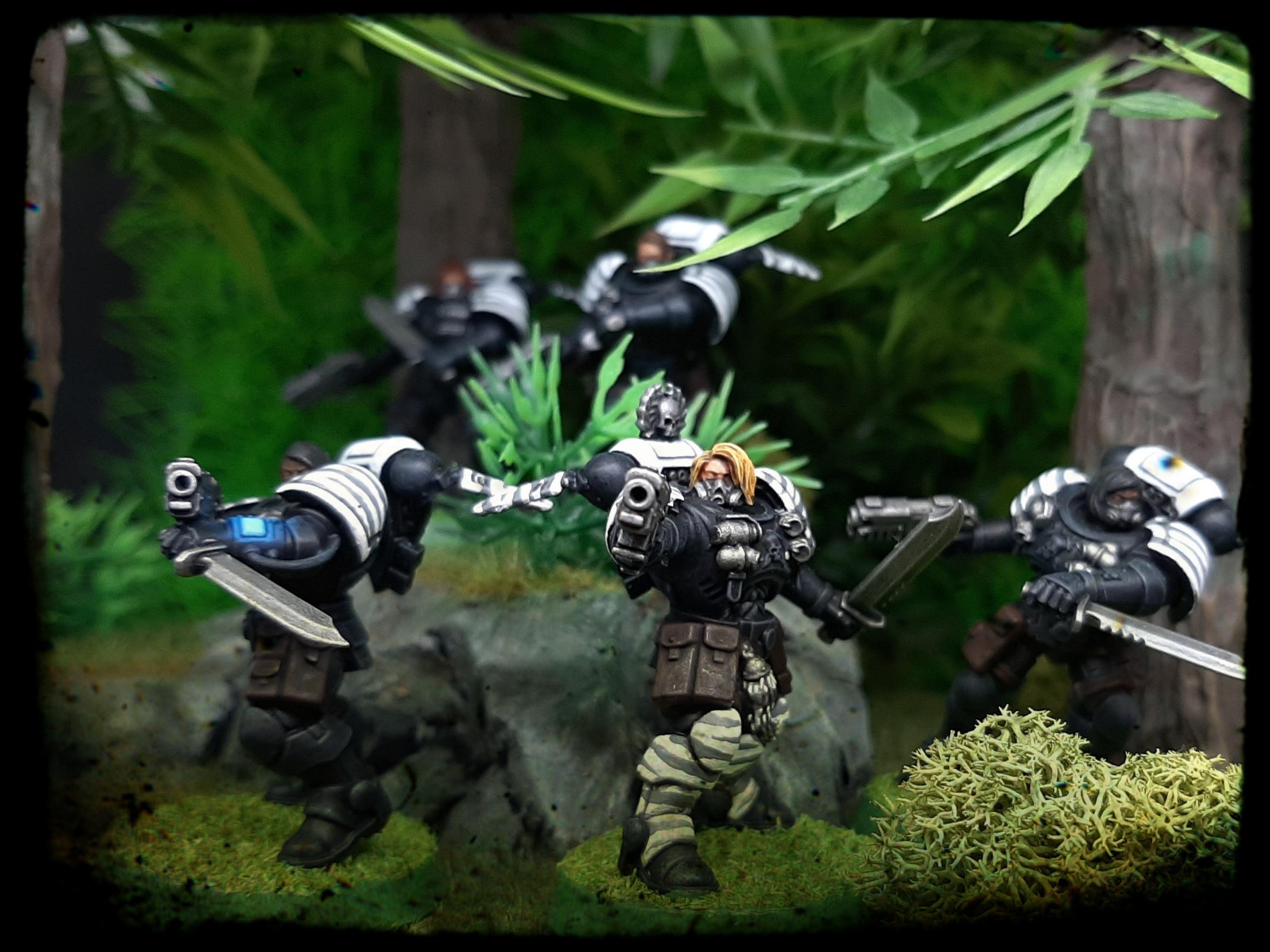Assault, Bolt, Camouflage, Chute, Close, Combat, Female, Fighting, Forest, Grav, Grenades, Hair, India, Jungle, Kali, Knife, Knives, New, Pistol, Reivers, Scouts, Space Marines, Stripes, Tigers, Tigress, Tigresses, Veda, Warhammer 40,000, White