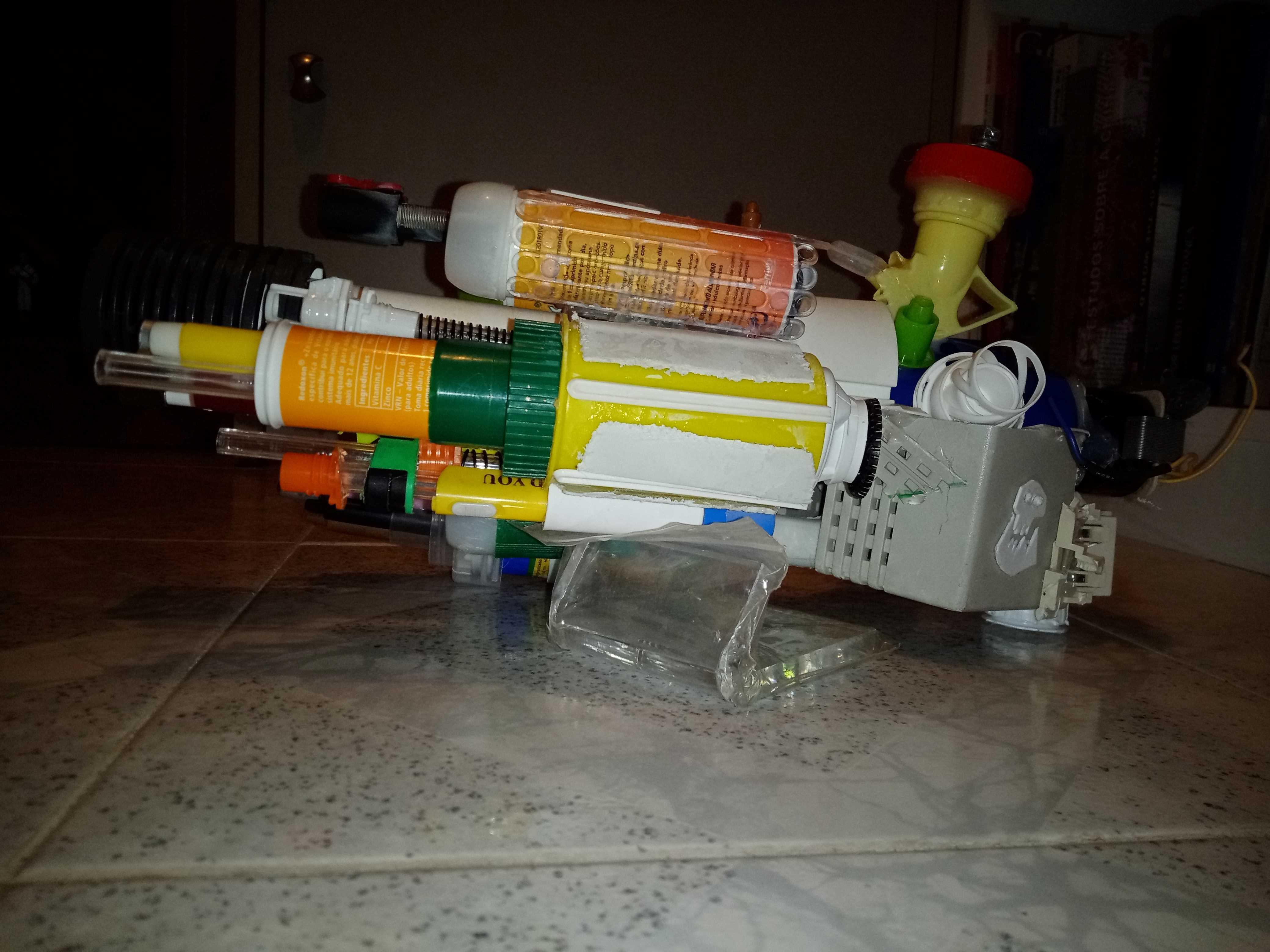 arm with weapon (side view)