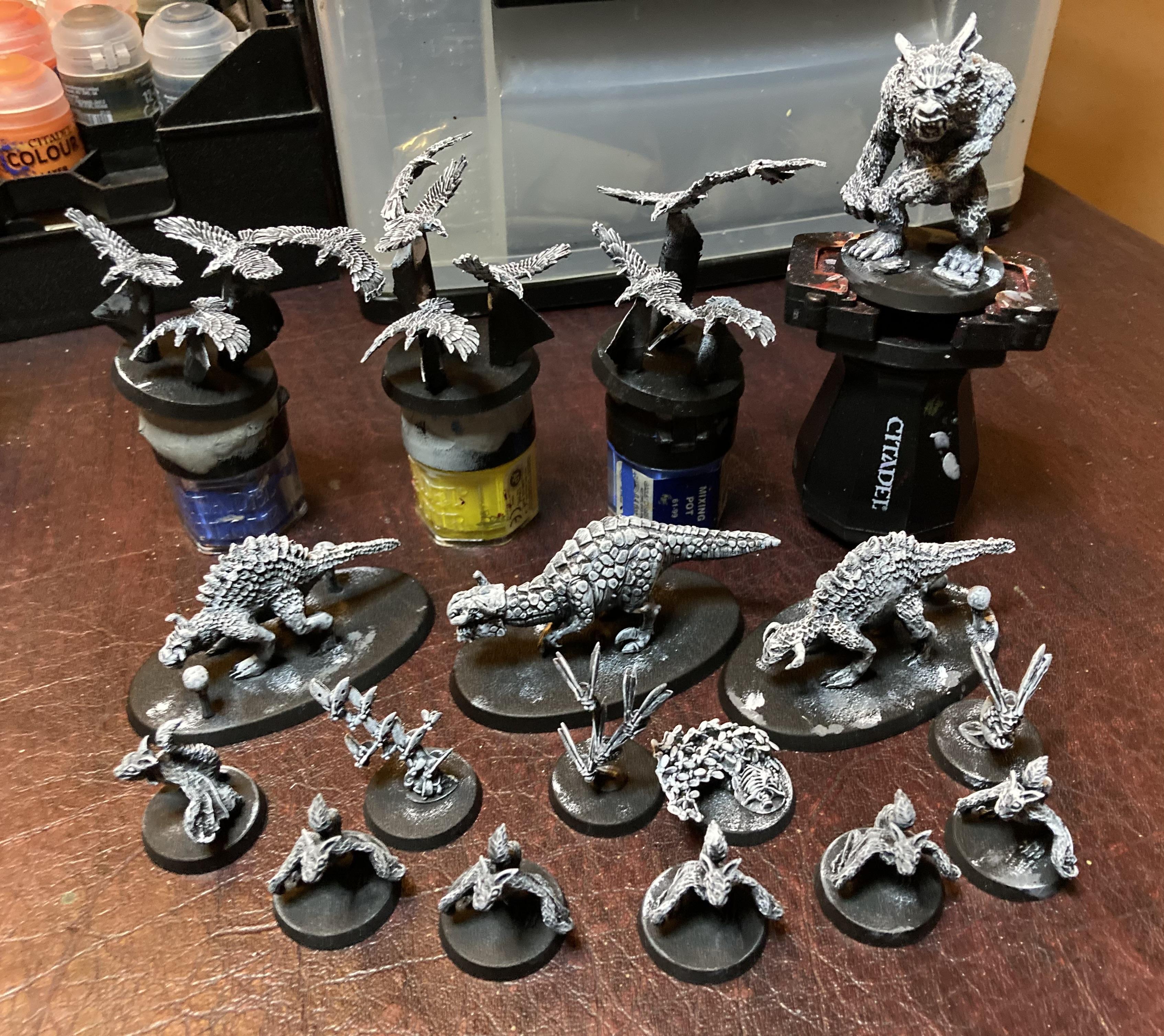 Death World Fauna white drybrush