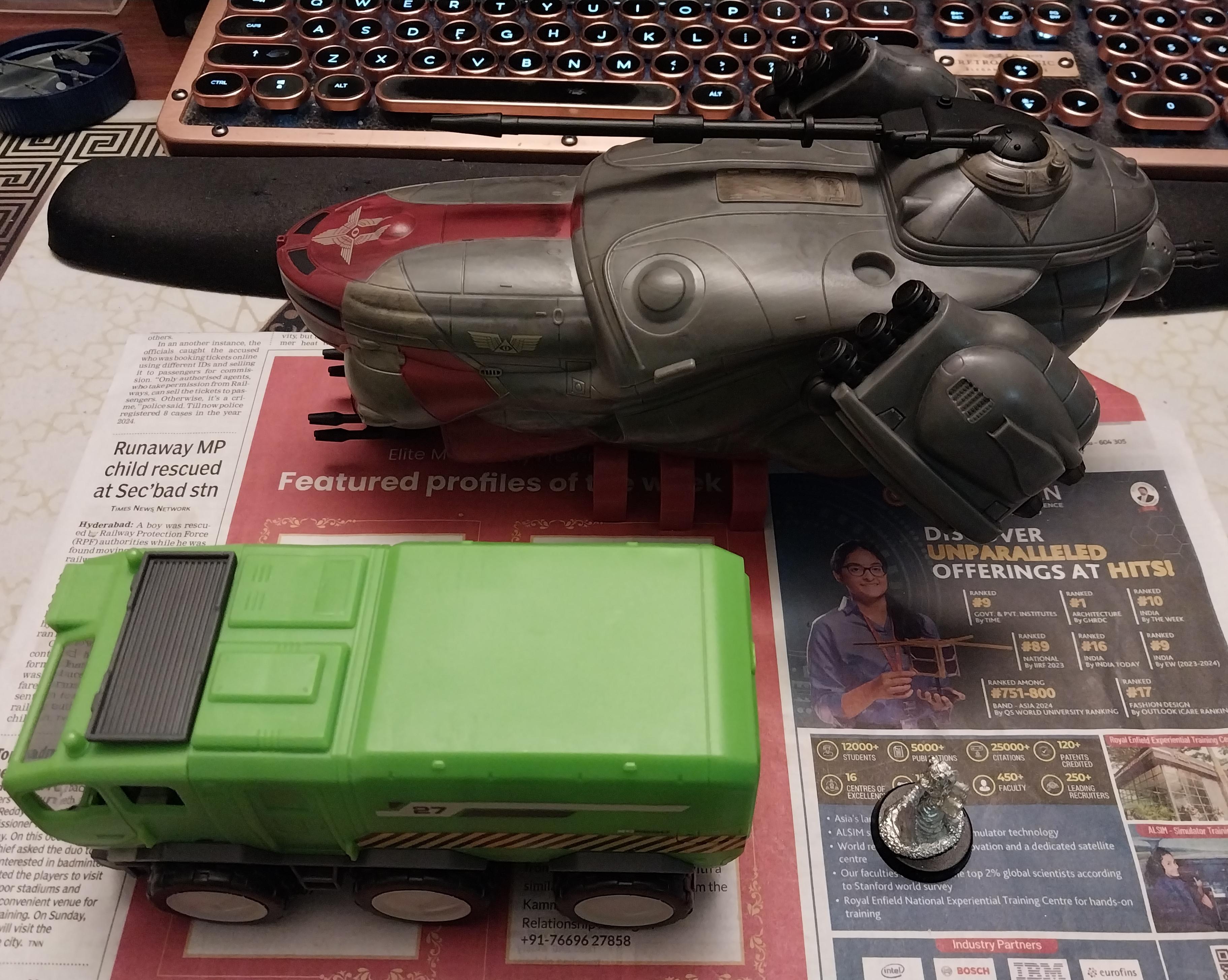 Flyer, Gunship, Popcorn, Rebel Moon, Shuttle