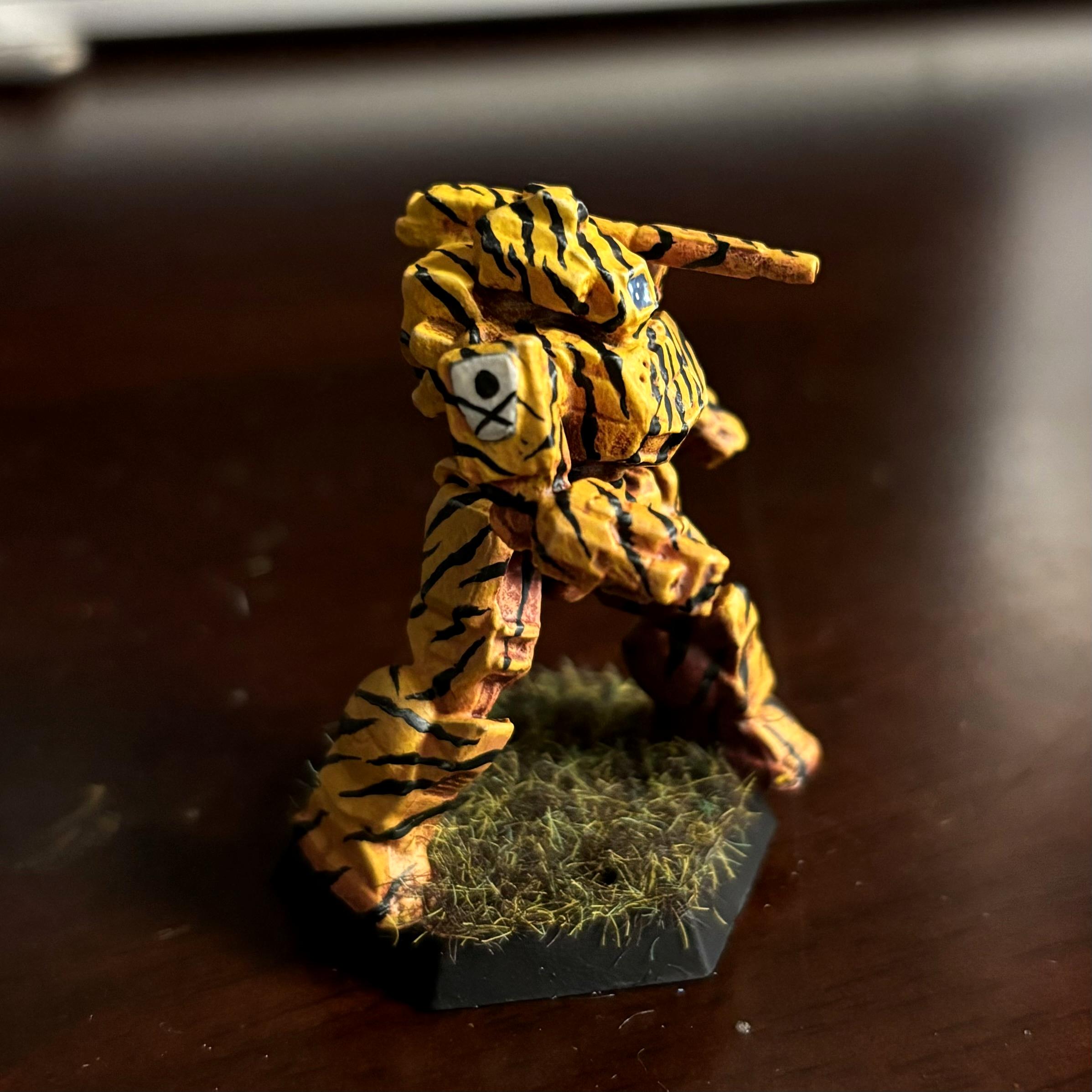 Awesome, Battle, Battlemaster, Battletech, Black Templars, Camouflage, Catalyst, Catalyst Game Labs, Catapult, Colorful, Commando, Fighting, Fighting Tigers, Freehand, Game, Labs, Lance, Locust, Mech Assault, Mech Lance, Mech Warrior, Mecha, Mechassault, Mechpilot, Mechs, Mechwarrior, Merc, Mercenary, Minis, Models, Painted, Painting, Pilot, Real, Real Mecha, Robots, Shadowhawk, Stinger, Stripe, Stripes, Tech, Thunderbolt, Tiger, Tiger Camo, Tiger Stripes, Tigers, Valkyrie, War Games, Wargaming, Wolverine