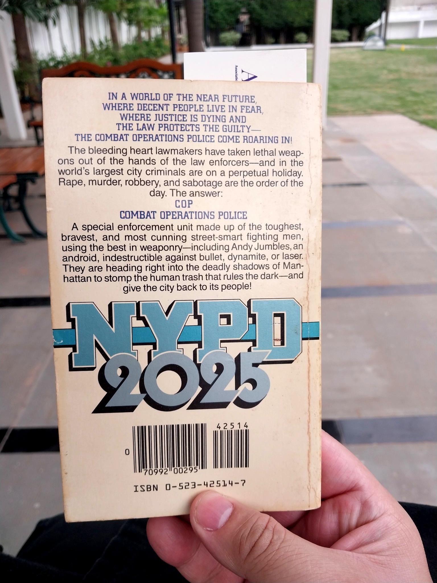 Nypd 2025, Retro Review