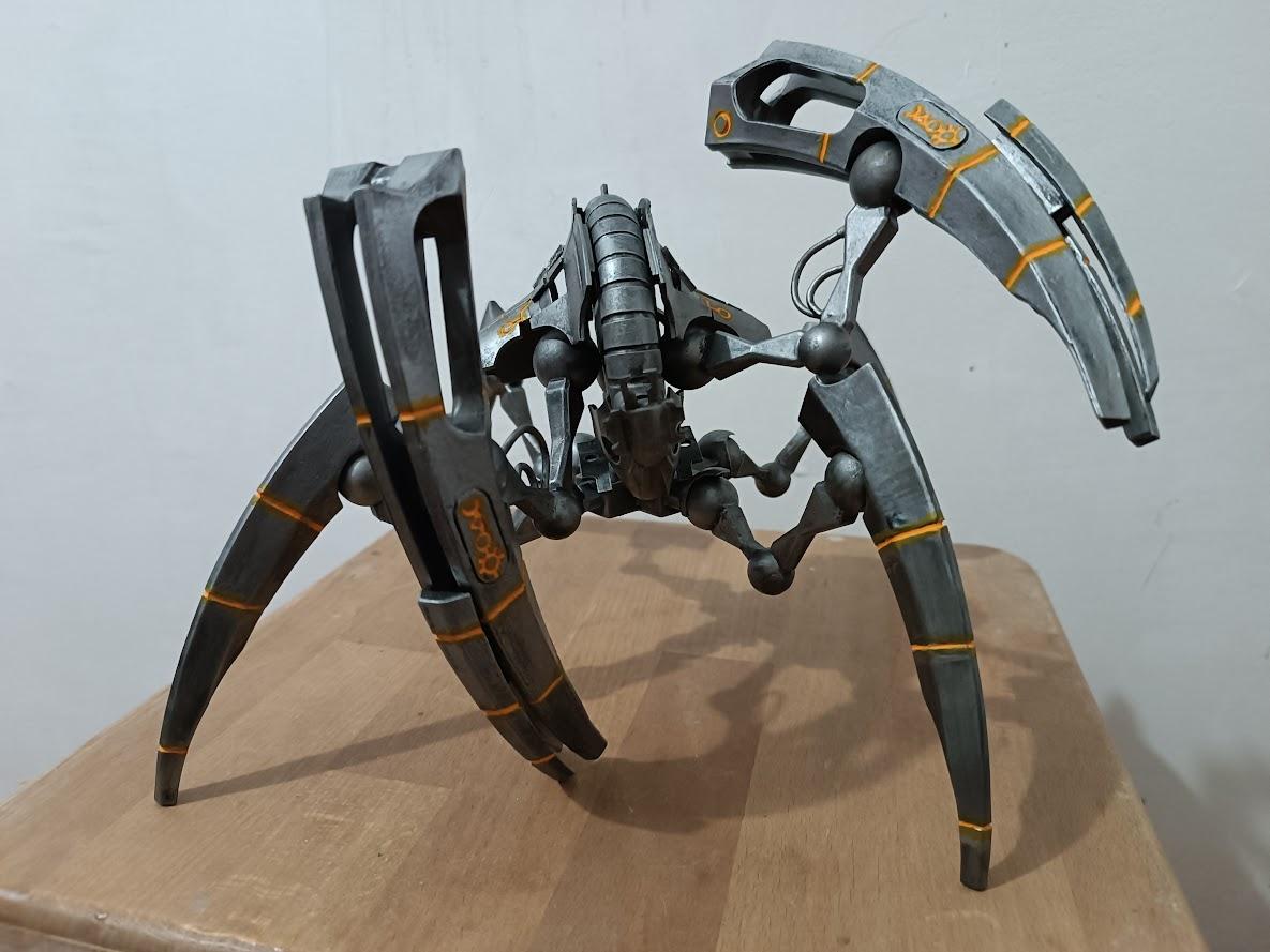 Seraptek heavy construct papercraft 