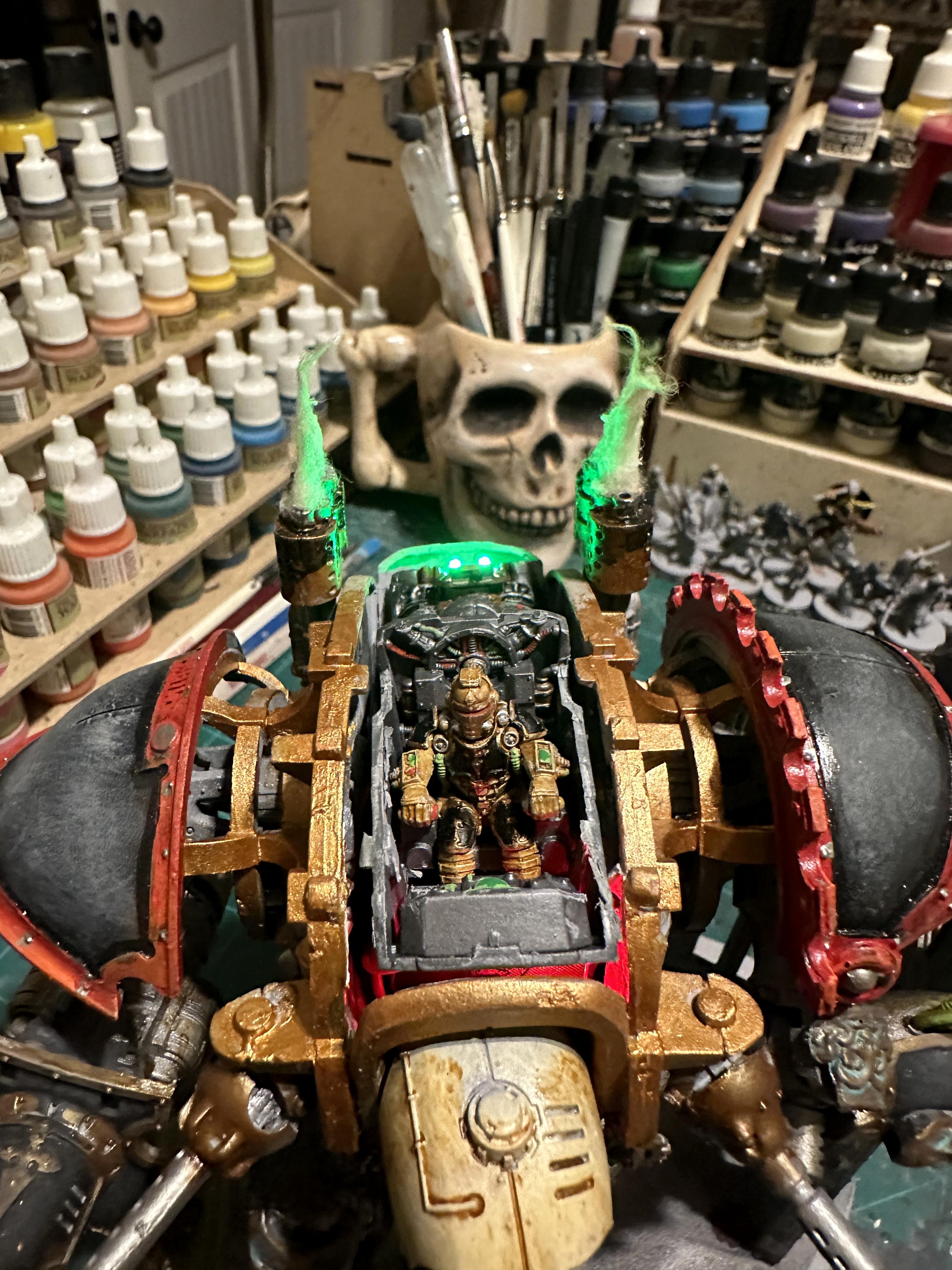 Imperial Knight, Interior