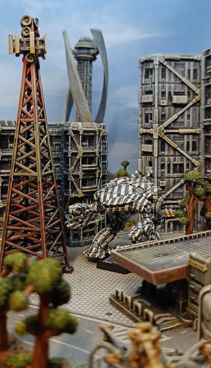 2500kgm3, Battlemech, Battletech, Black, Camouflage, City, Citytech, Crab, Dazzle, Diorama, King, King Crab, Mech, Mechwarrior, Terrain, White