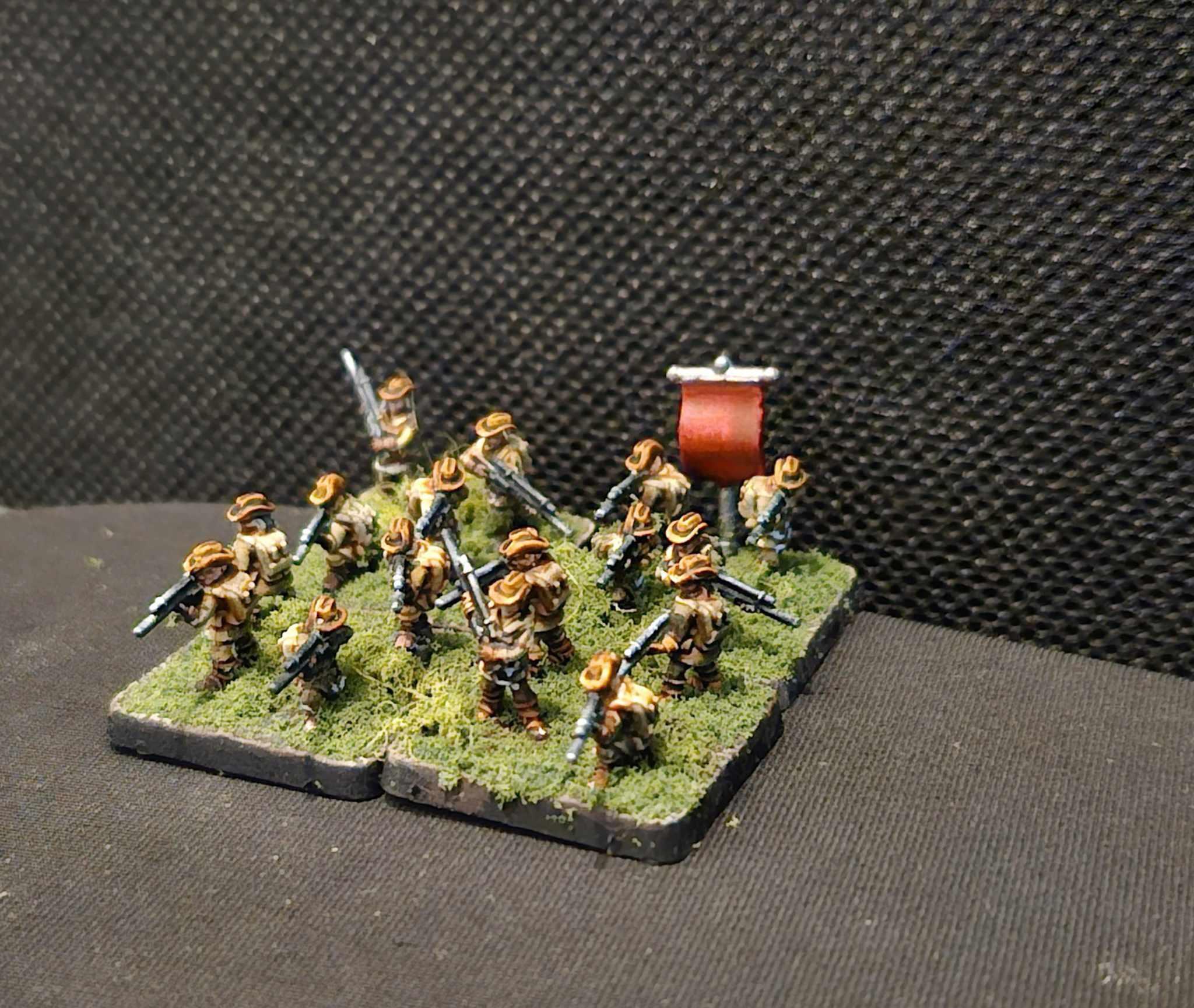 10mm, Armoured Clash, Crown