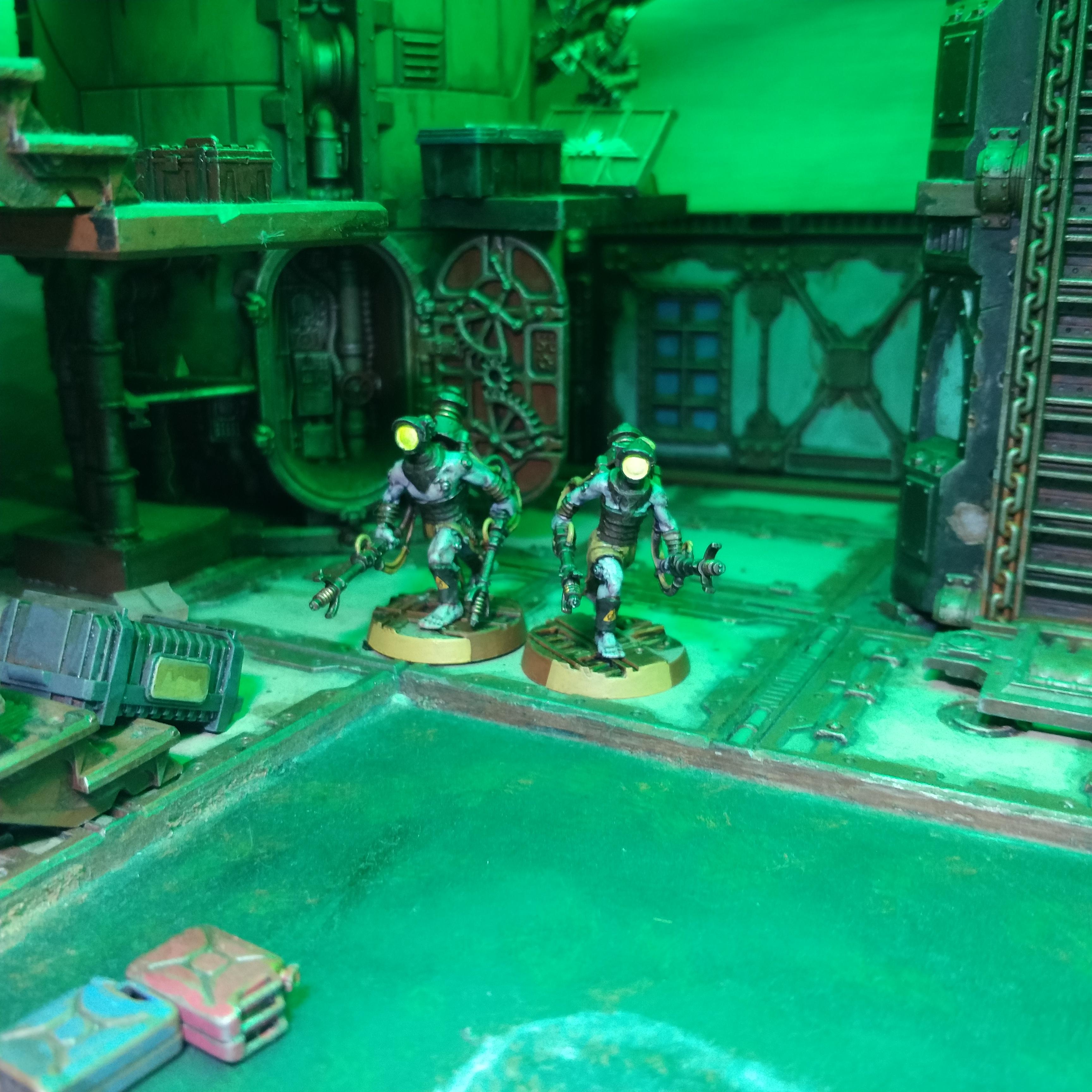 Electrostaff, Mortalis, N17, Necromunda, Servitors, Warhammer 40,000, Zone