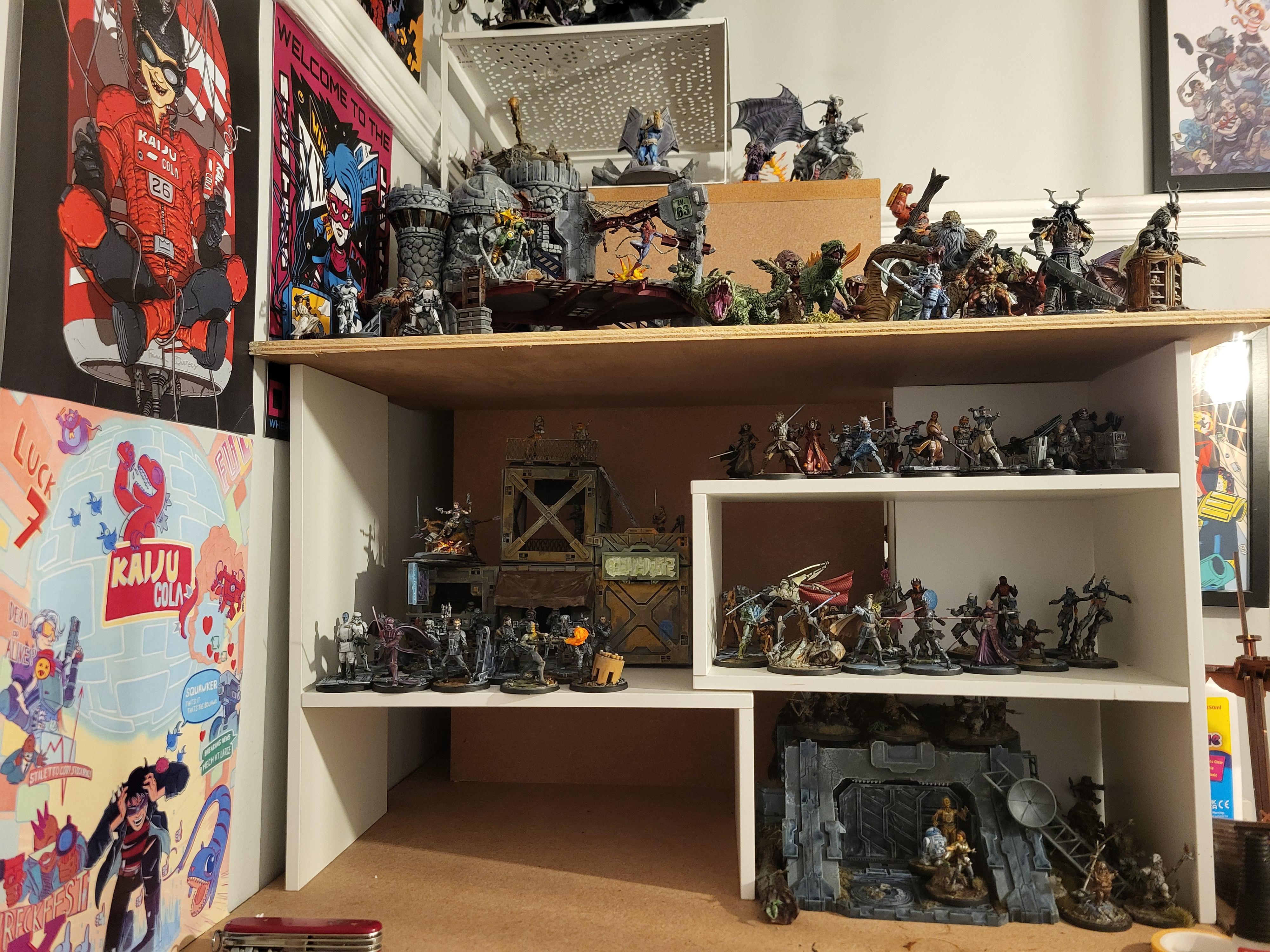 Shelving display 