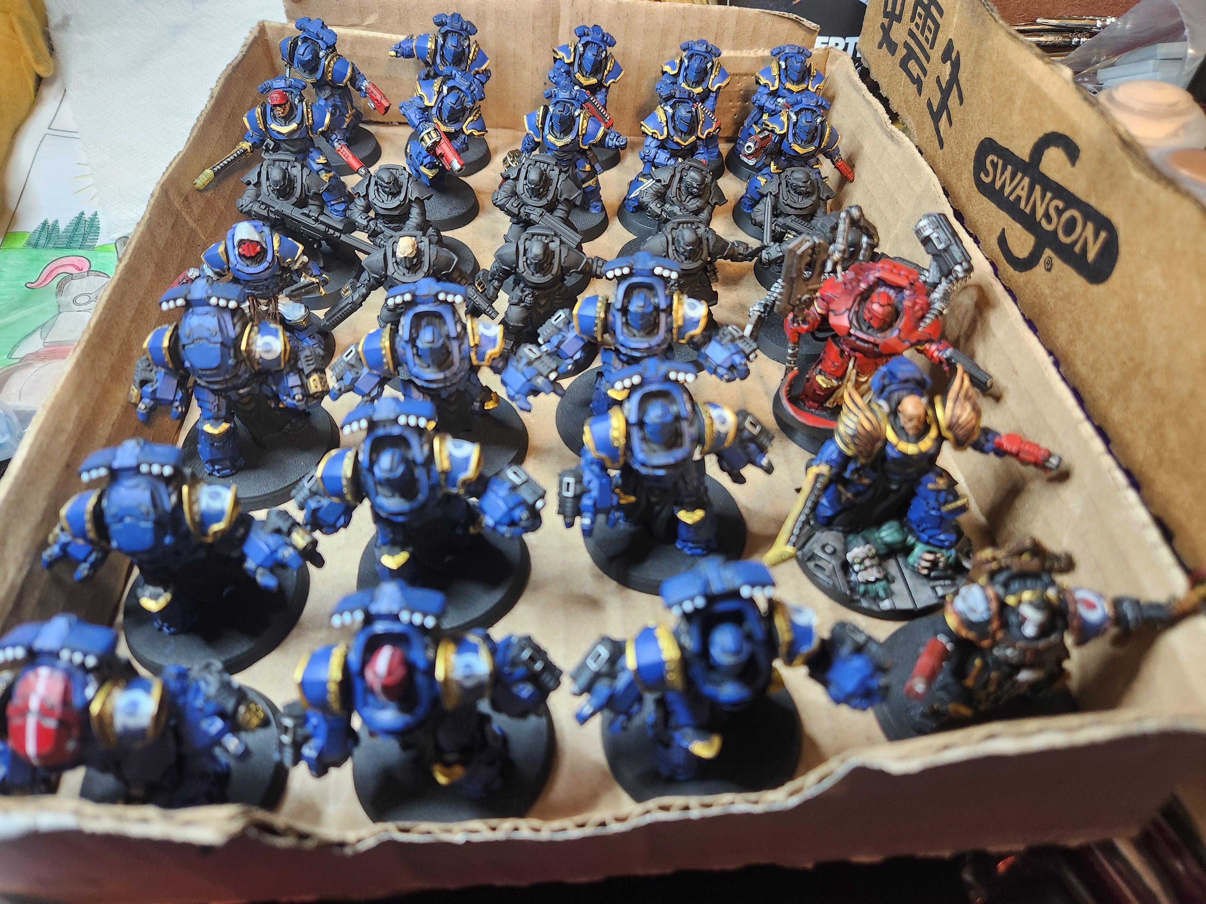 Intercessor Squad has weapons painted