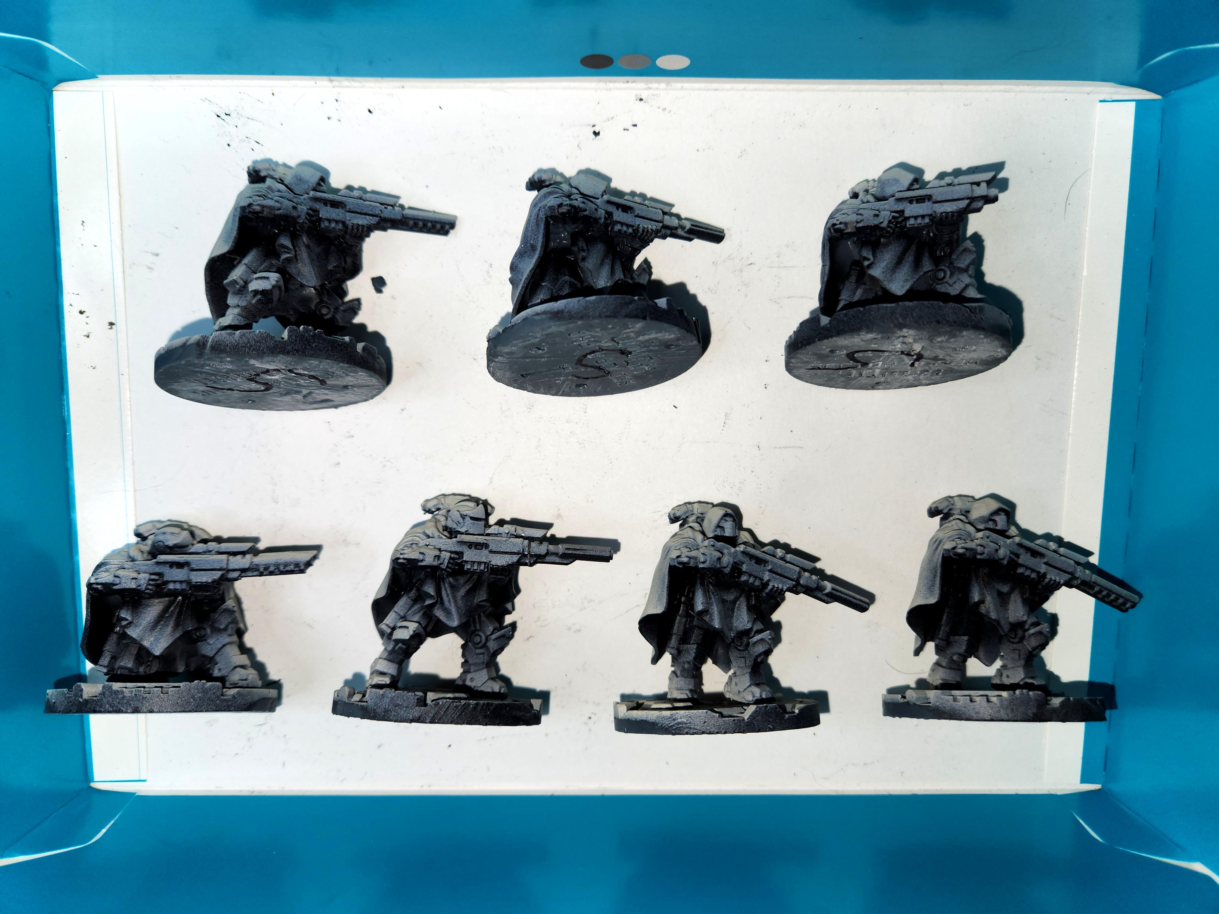 Primaris Eliminators with various weapons