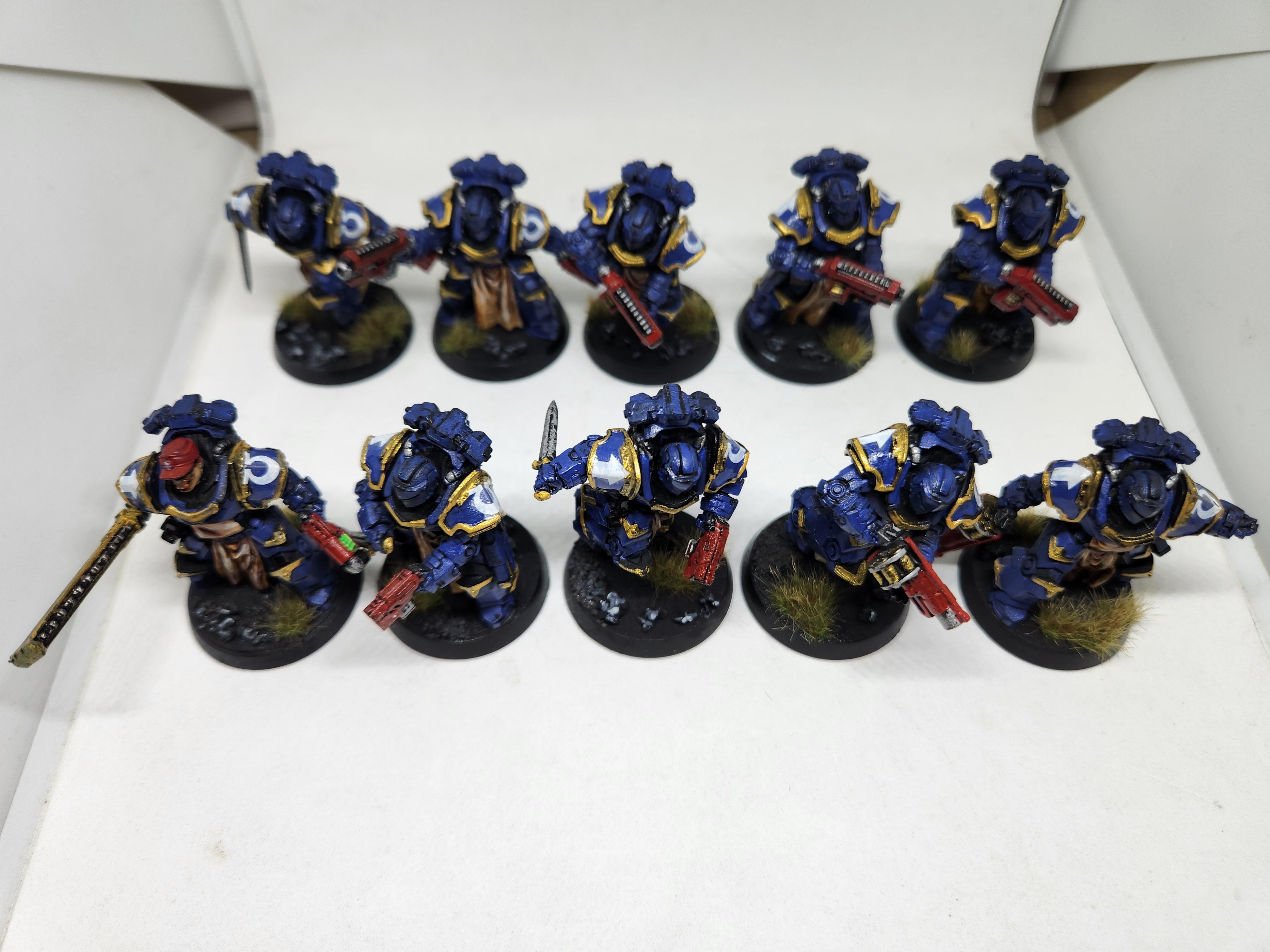 Ultramarines Primaris Intercessor squad