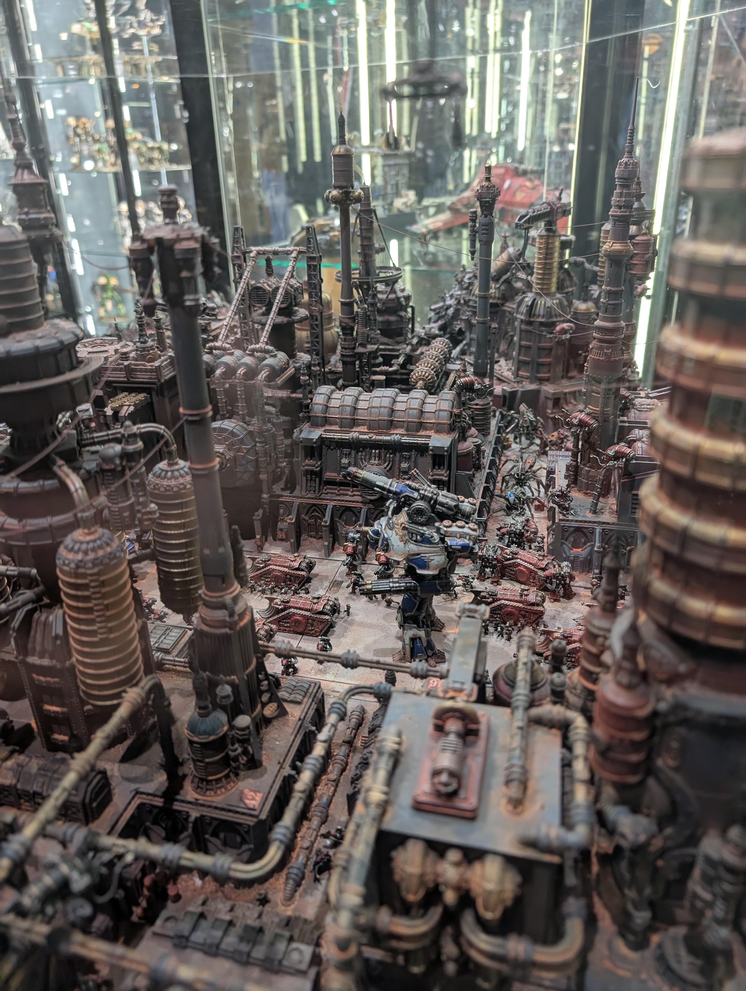 Legions Imperialis, Warhammer World