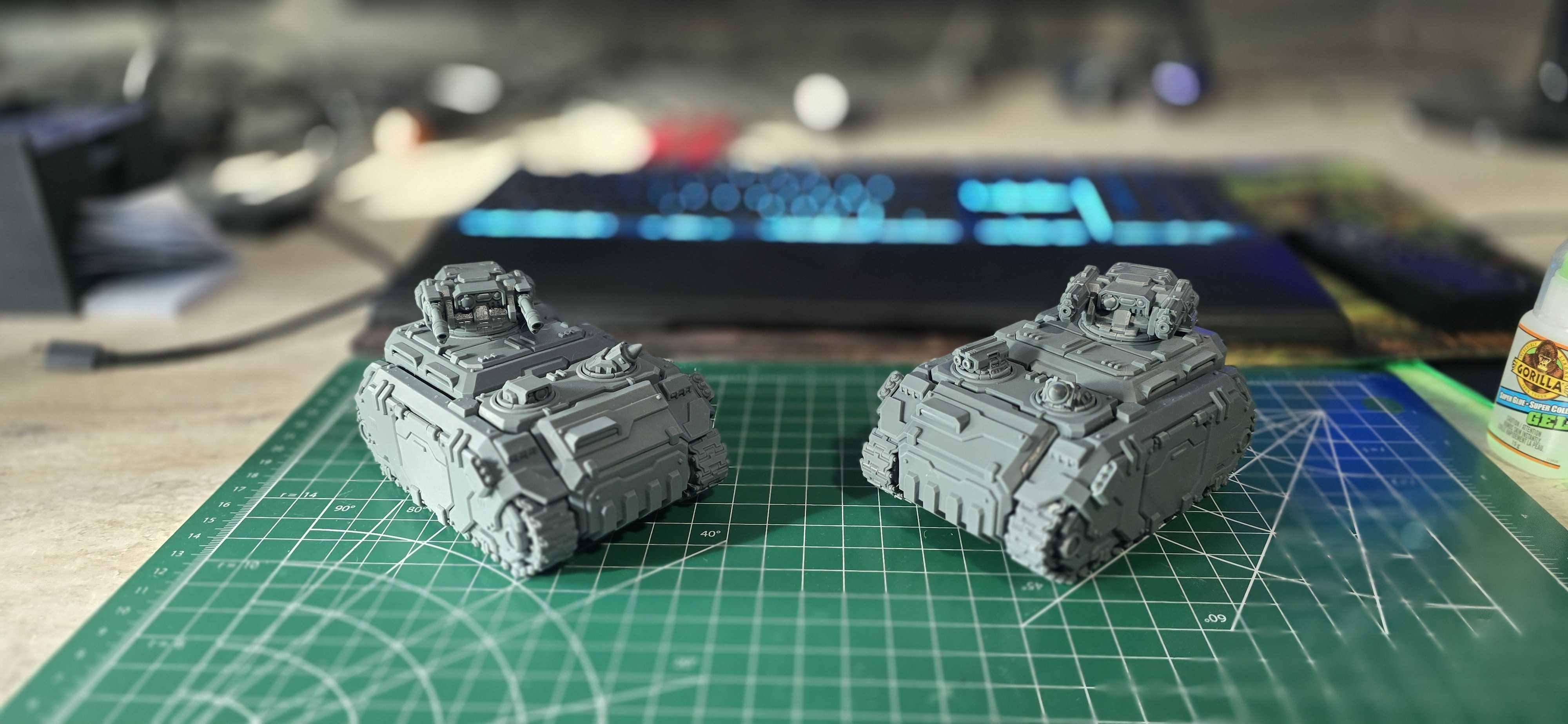 2 Puppetswar Bulldog APCs with options
