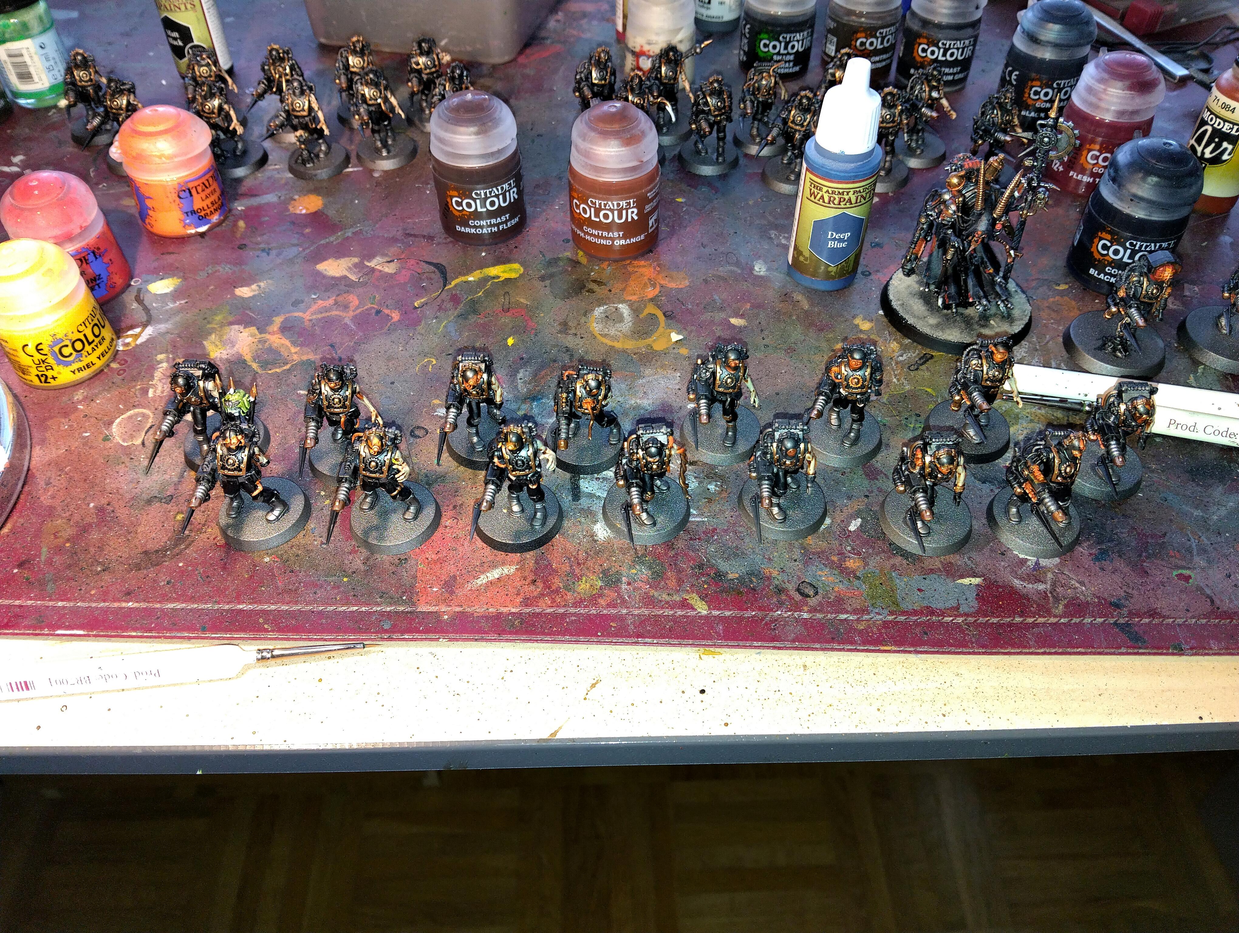 Horus Heresy, Servitors