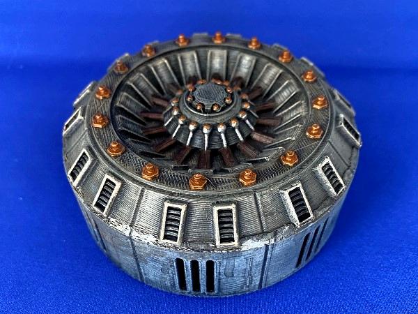 Small Tower, Small Tower