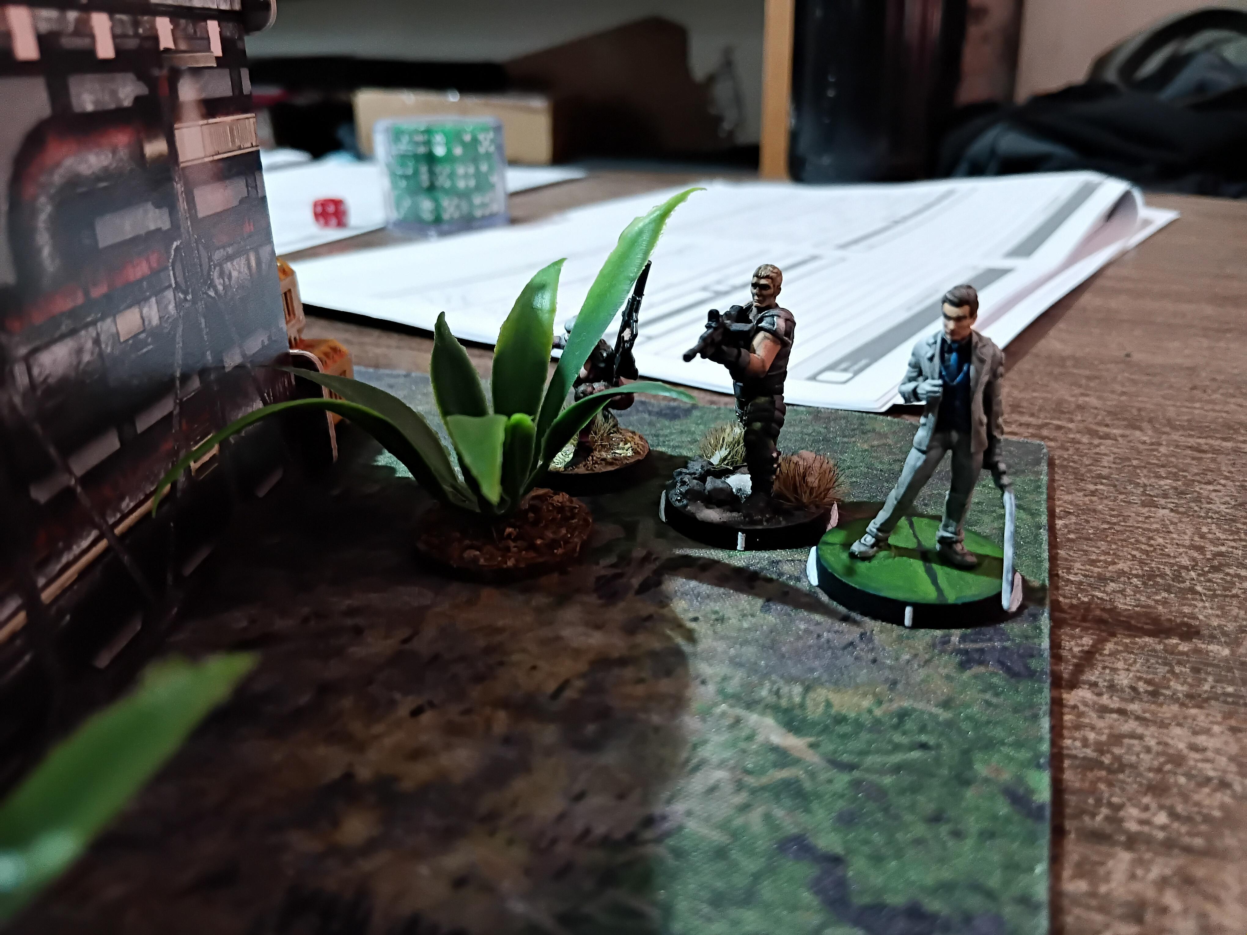 Adventure Game, Azakir, Compound, Five Parsecs From Home, Folsk, Fph, Fun, Infiltration, Mercenary, Miniatures, Minis, Mission, Novel, Sci Fi, Science Fiction, Sela, Skirmish, Starship, Stealth