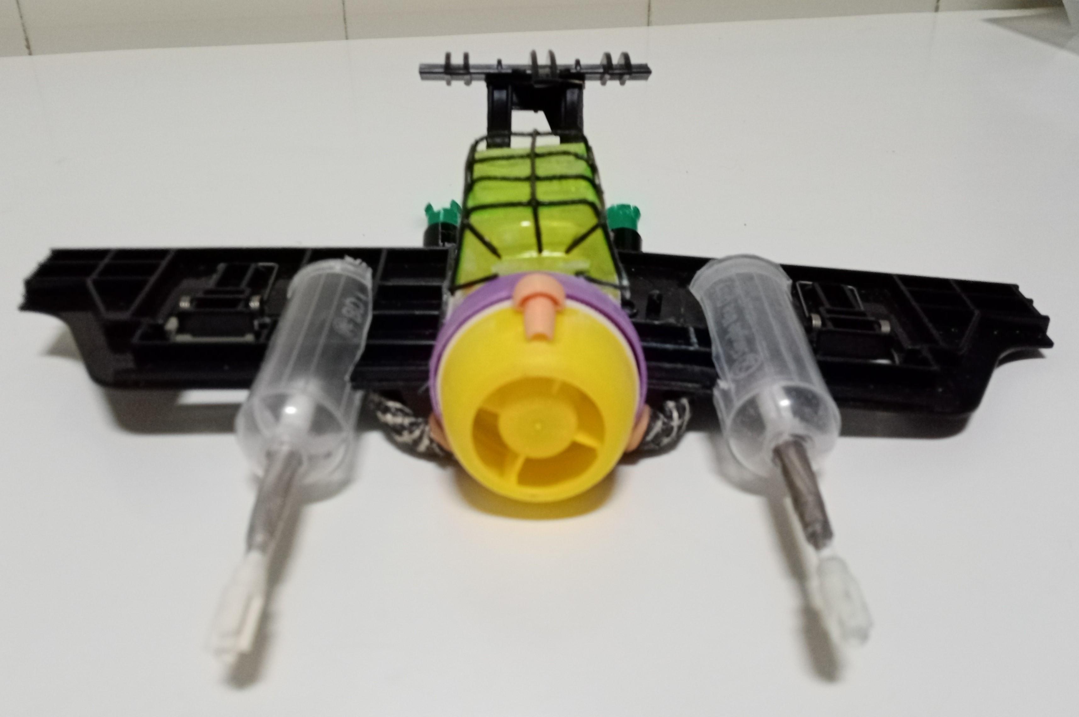 plane_with bigshootas_front view