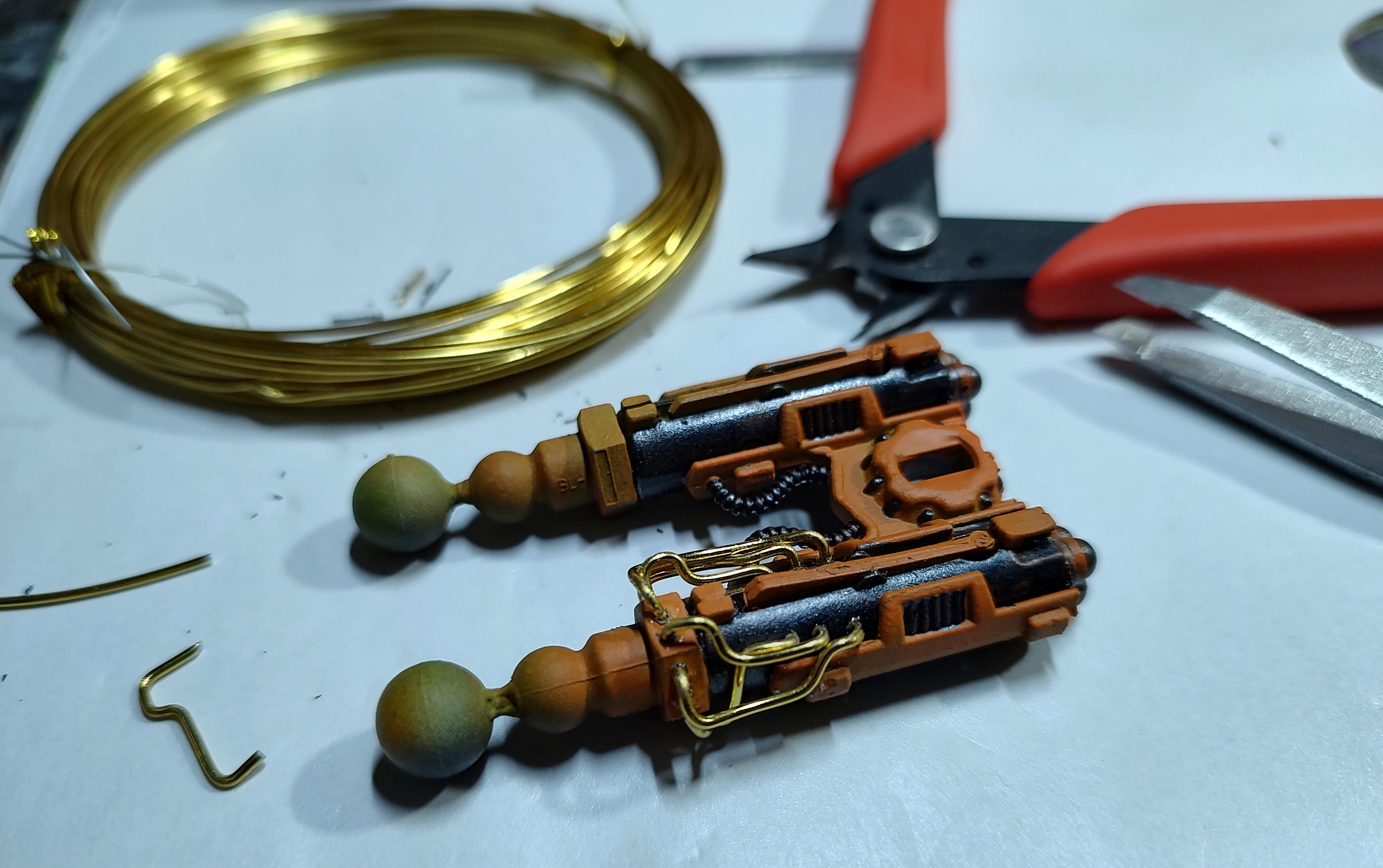 Cybertanks, Helix, Robogear, Tehnolog