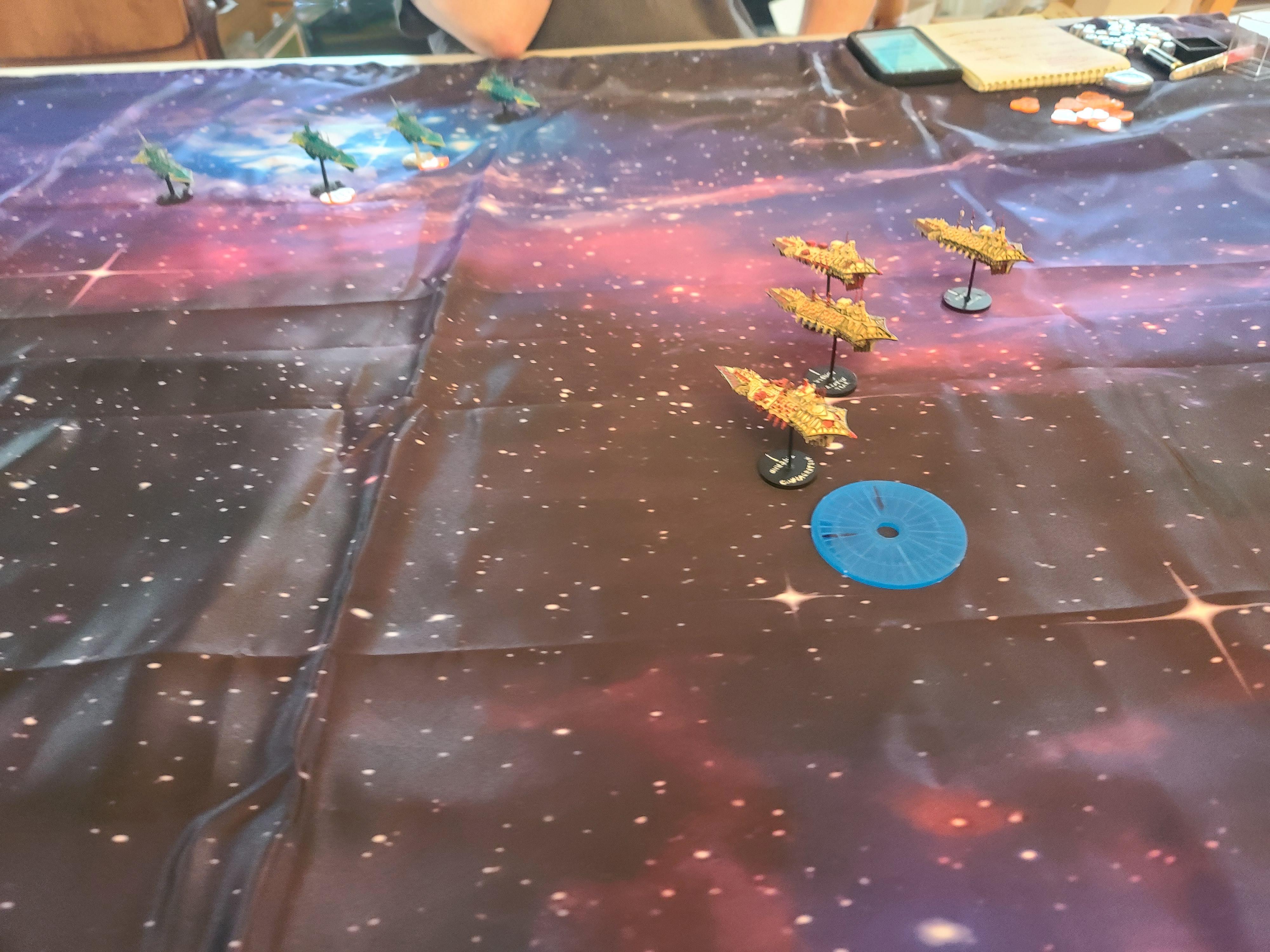 Battlefleet Gothic, Chaos, Cruiser Clash, Spaceships