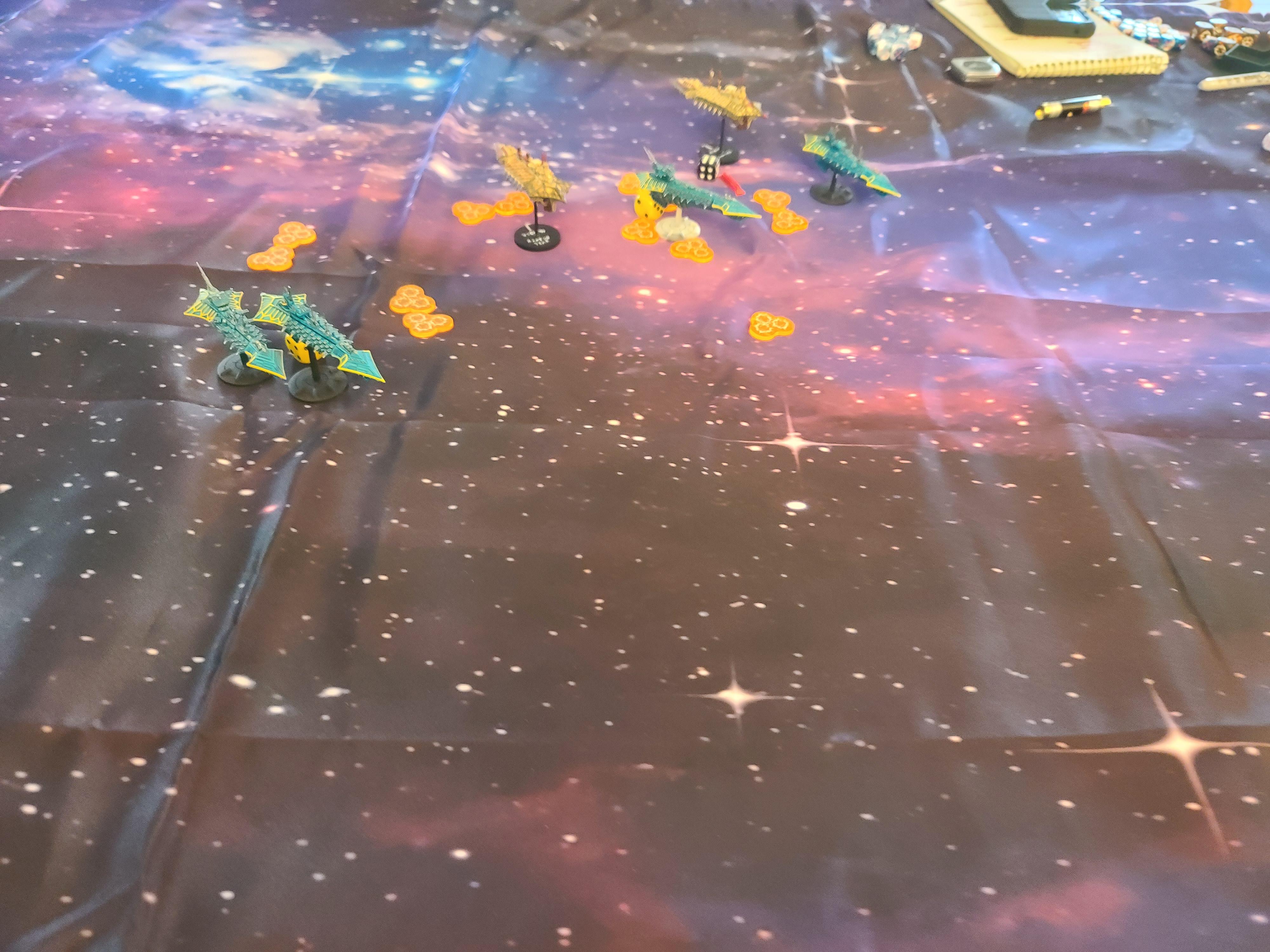 Battlefleet Gothic, Chaos, Cruiser Clash, Spaceships