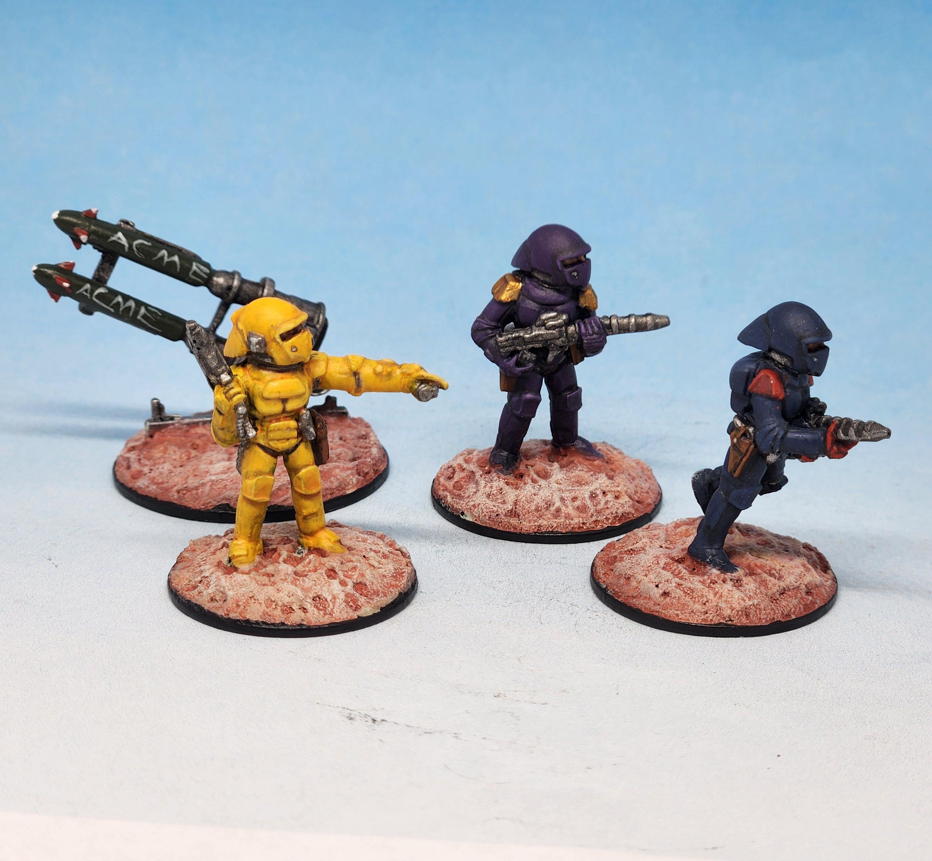 Grenadier, Lead, Pre Slotta, Traveller, Vintage