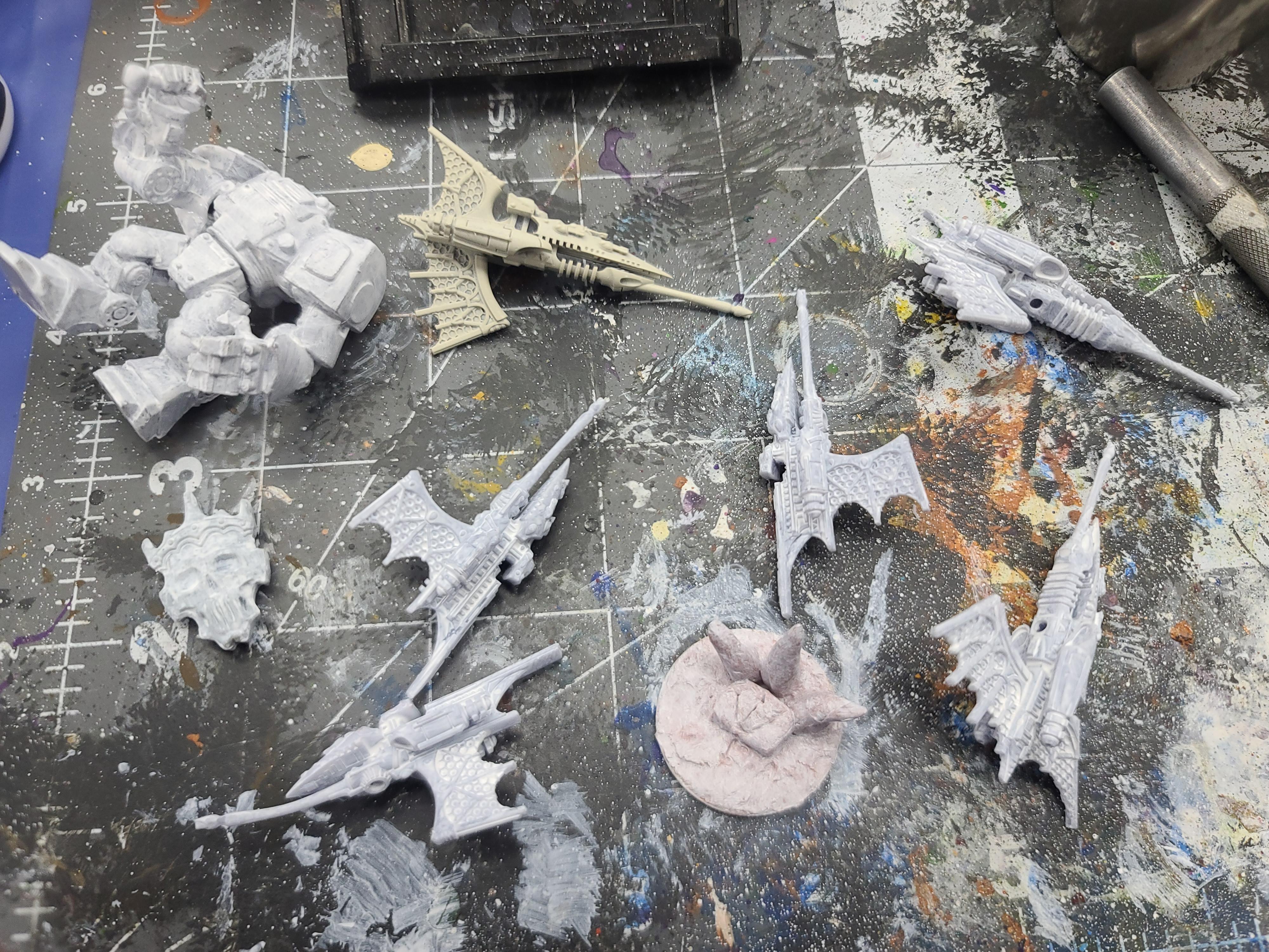 Battlefleet Gothic, Eldar, Escorts, Godforge Miniatures, Hellebore, Hemlock, Imef Bulldog, Objective Sculpt, Reaper Miniatures, Soulforge Studios