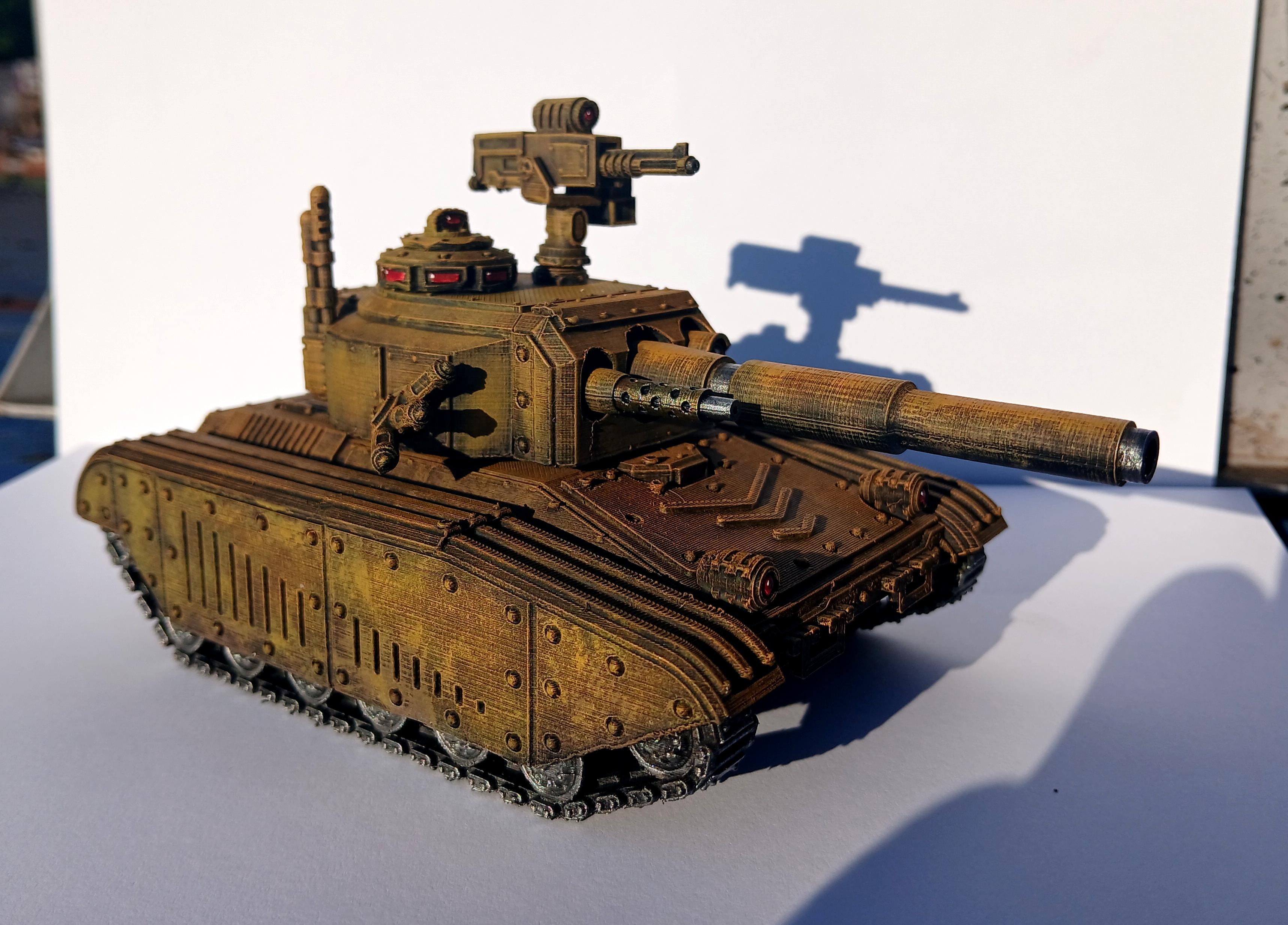 2072, Tank