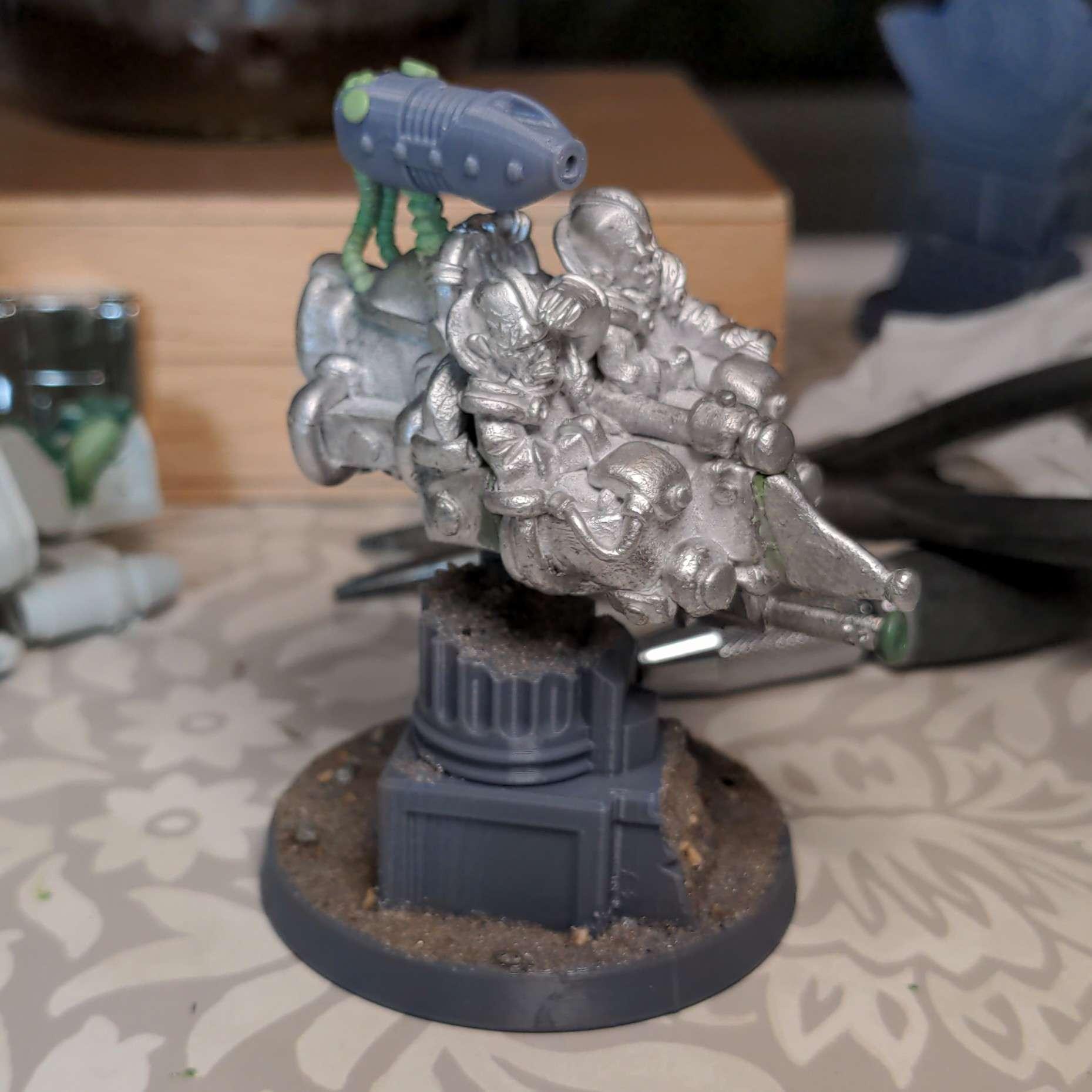 Genestealer Cult, Land Speeder