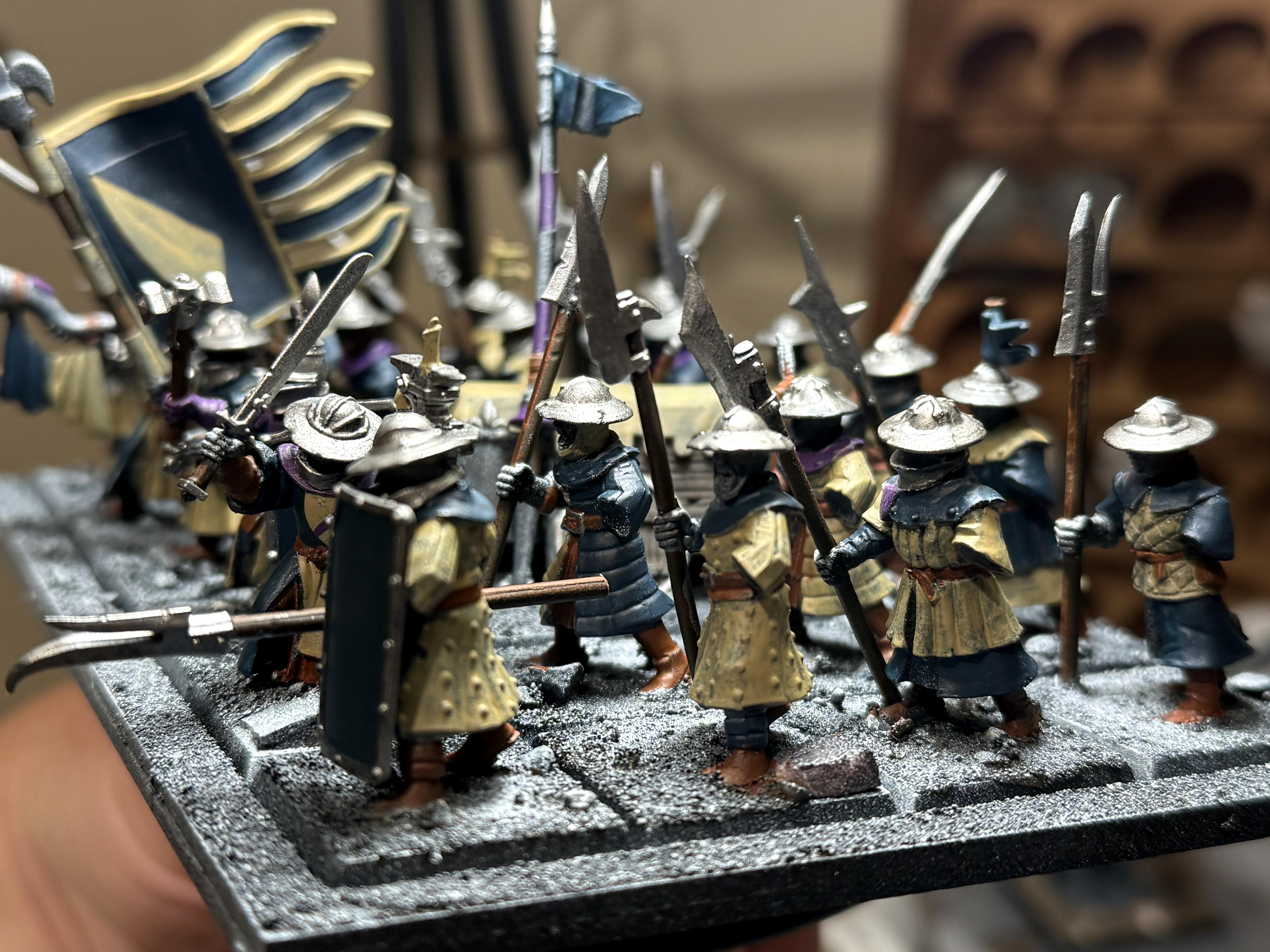 Archers, Bretonnian Exiles, Bretonnians, Conversion, Mediterranean Basing, Men-at-arms, Painted, Peasants, Unit Fillers, Yeomen