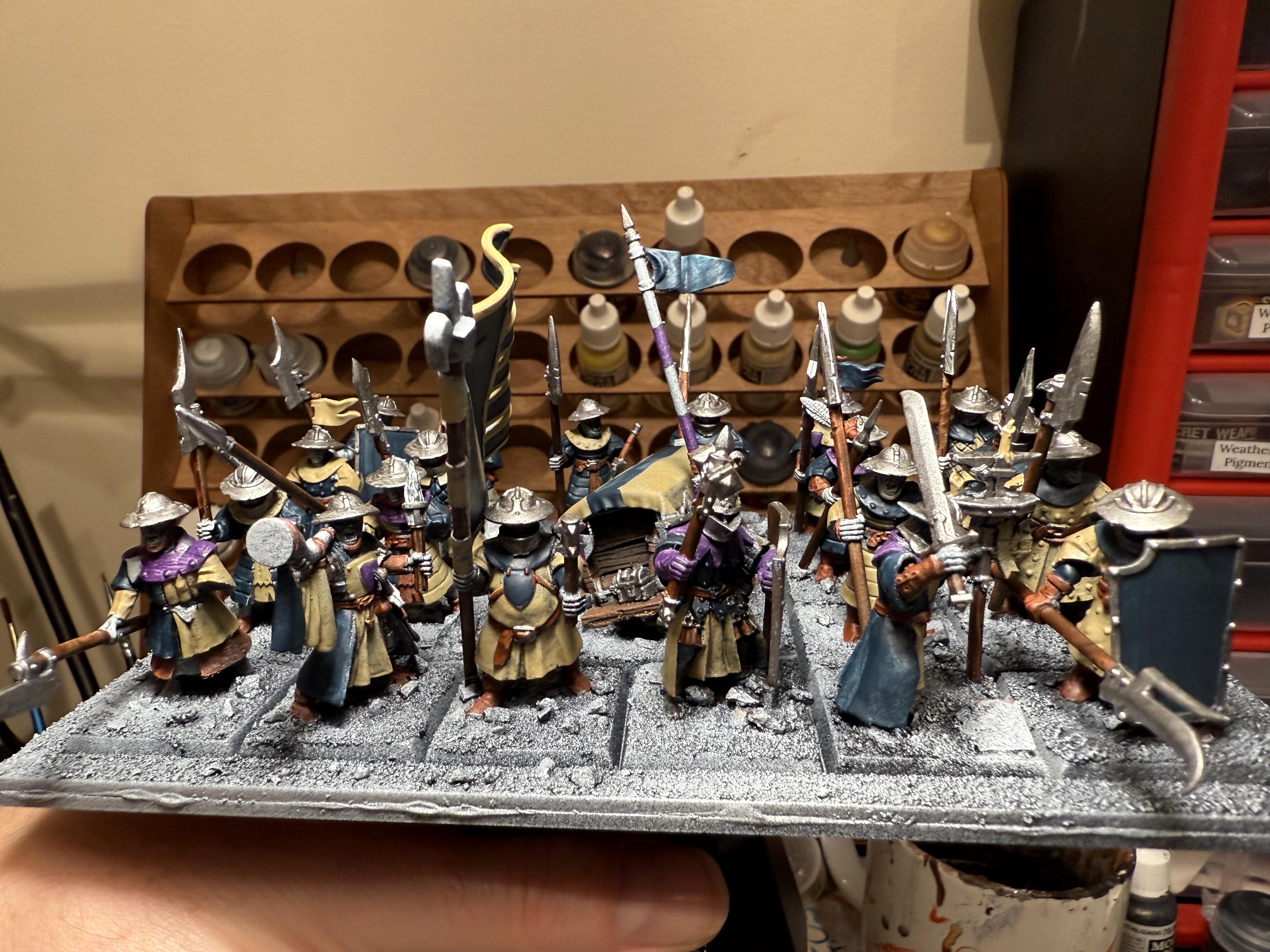 Archers, Bretonnian Exiles, Bretonnians, Conversion, Mediterranean Basing, Men-at-arms, Painted, Peasants, Unit Fillers, Yeomen
