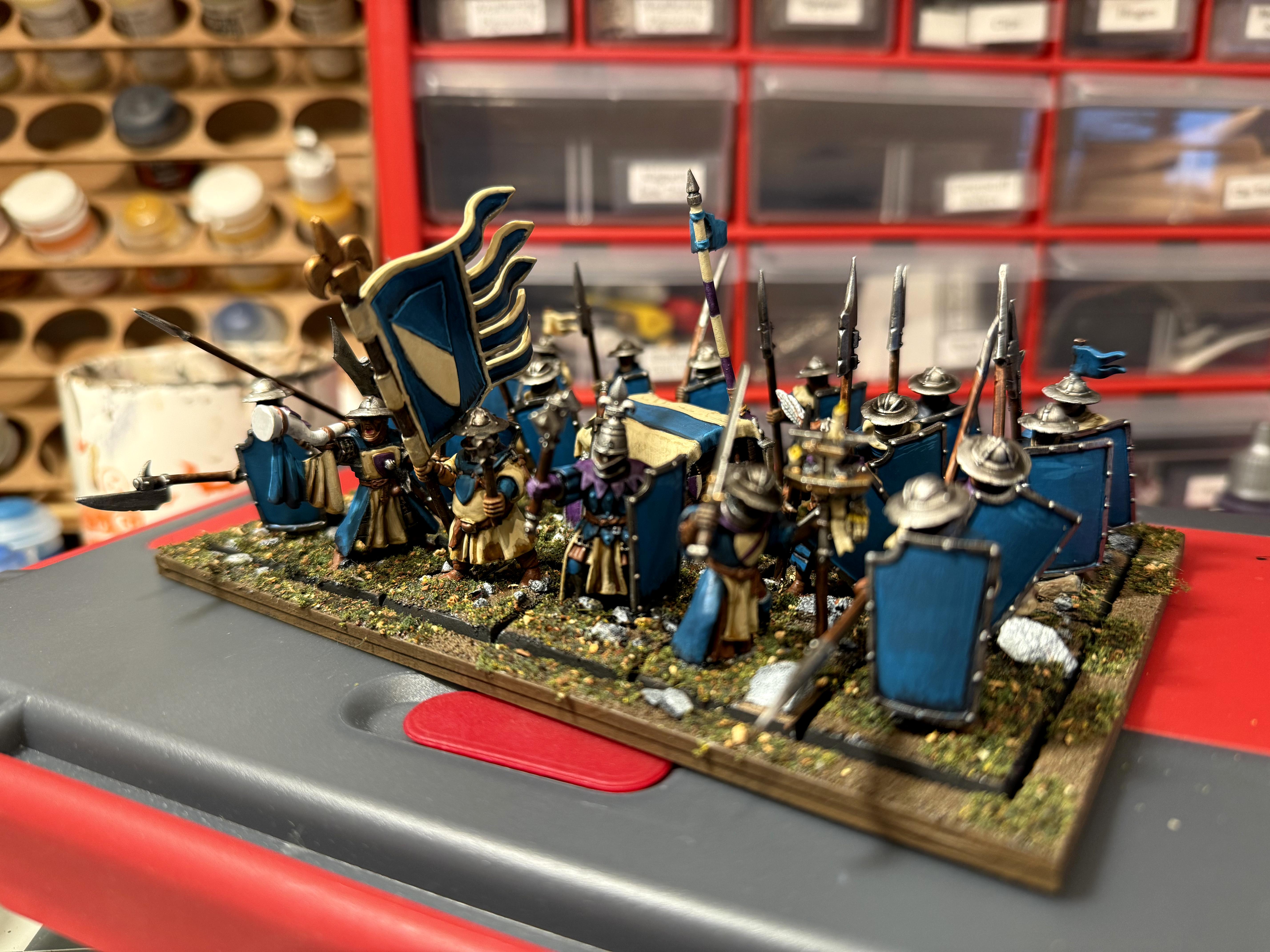 Archers, Bretonnian Exiles, Bretonnians, Conversion, Mediterranean Basing, Men-at-arms, Painted, Peasants, Unit Fillers, Yeomen