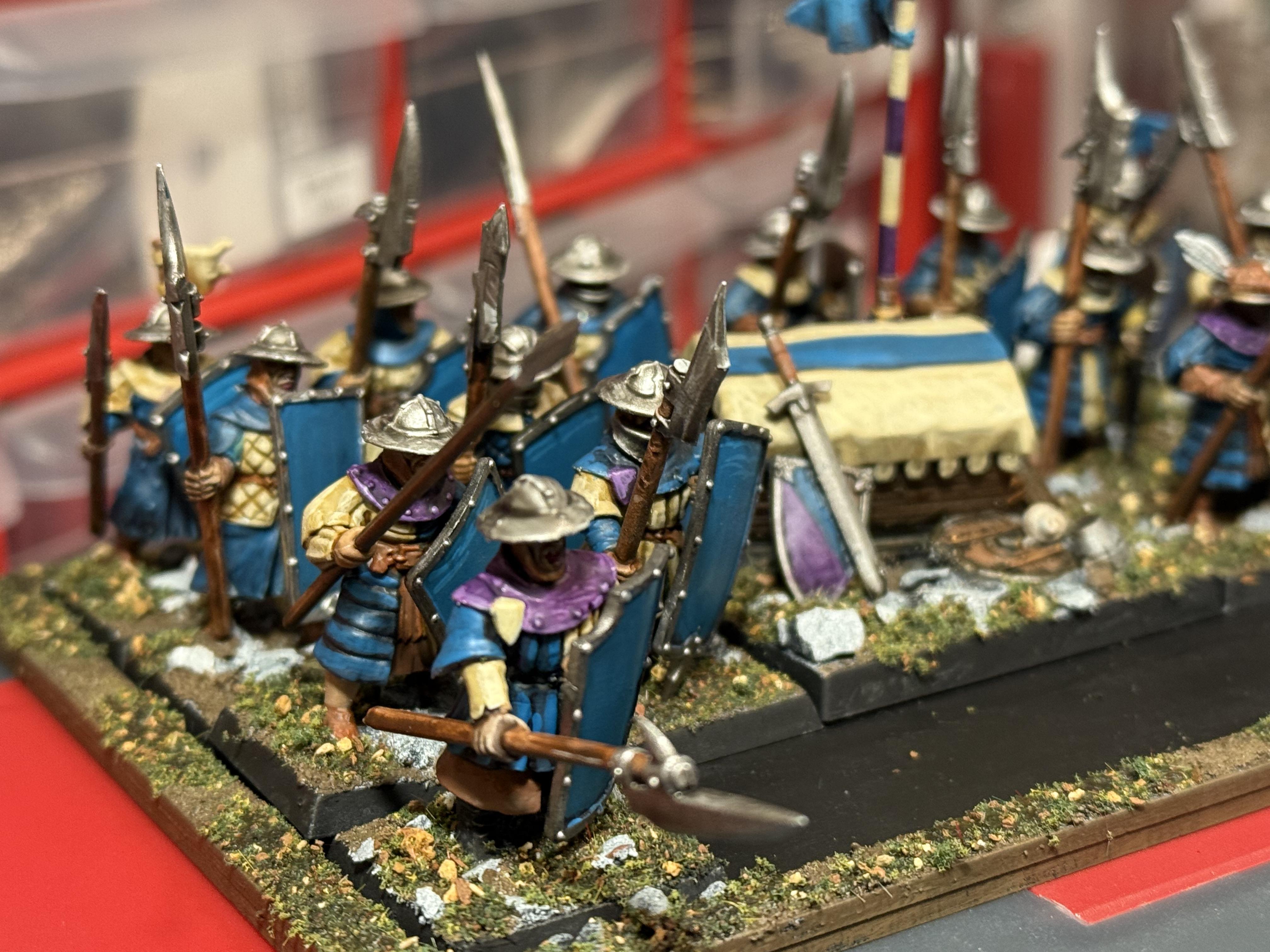 Archers, Bretonnian Exiles, Bretonnians, Conversion, Mediterranean Basing, Men-at-arms, Painted, Peasants, Unit Fillers, Yeomen