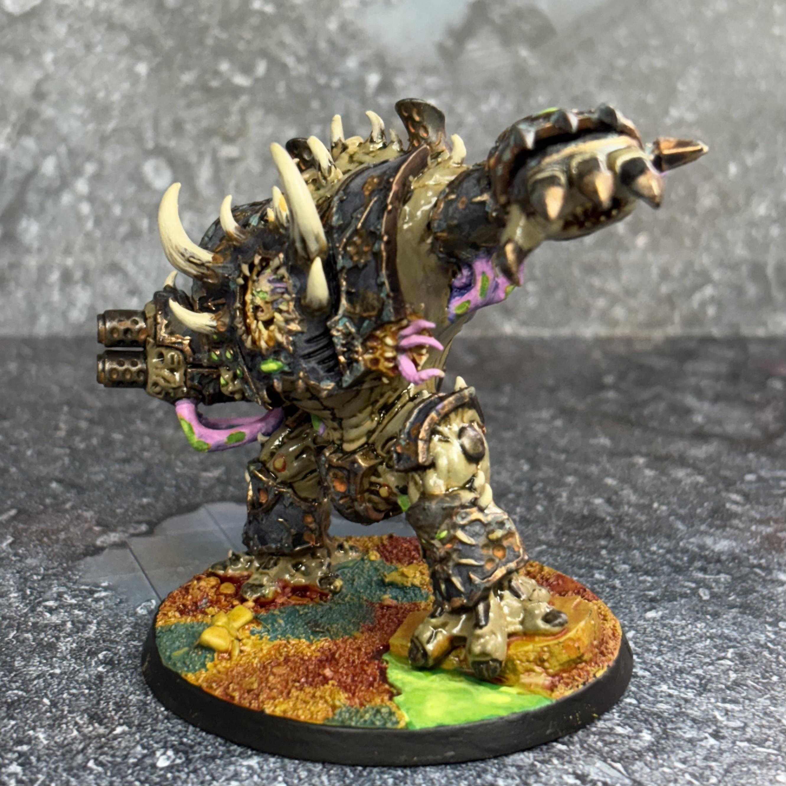 Chaos Space Marines, Death Guard, Hellbrute, Plague Marines, Space Marines, Warhammer 40,000