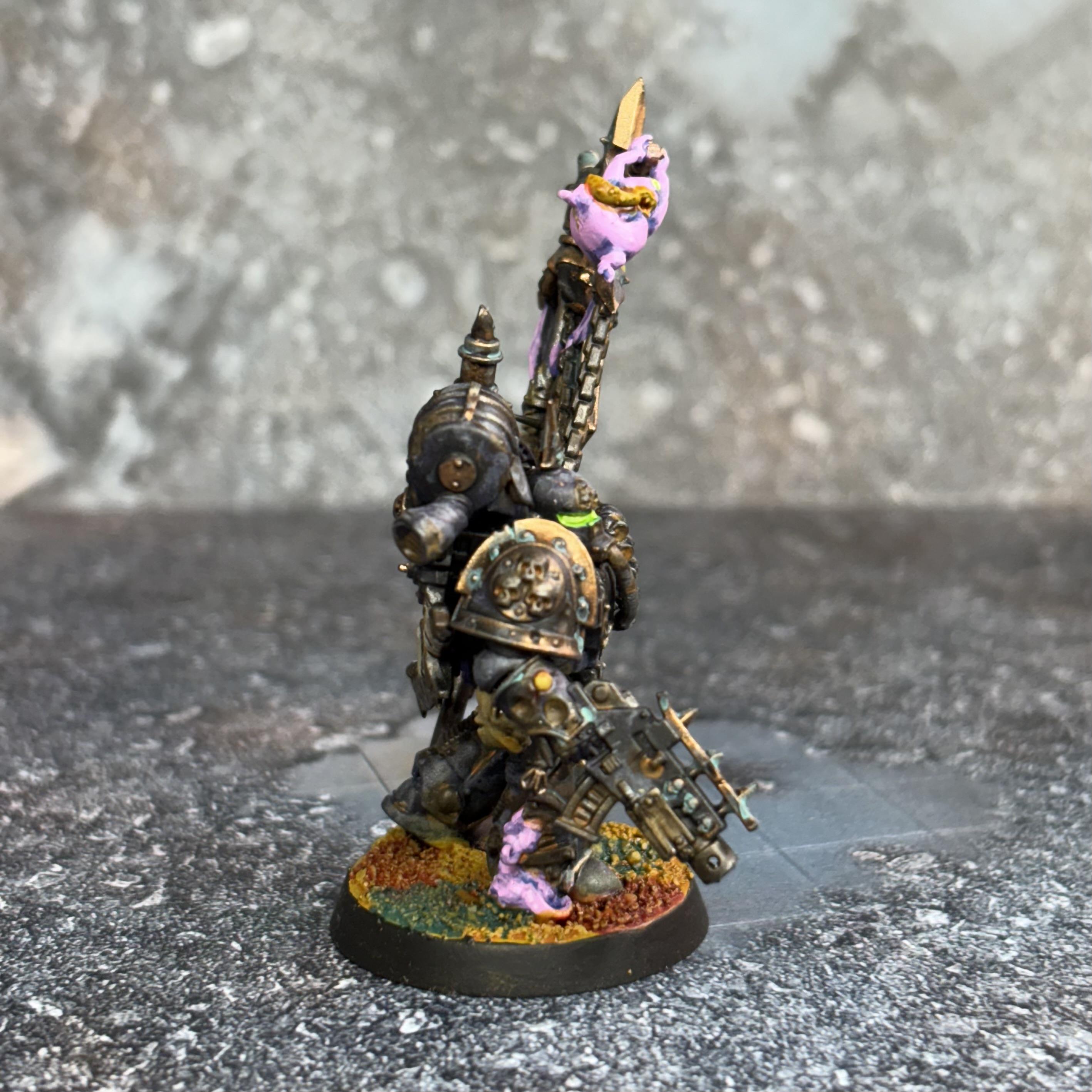 Chaos Space Marines, Death Guard, Icon Bearer, Plague Marines, Space Marines, Warhammer 40,000