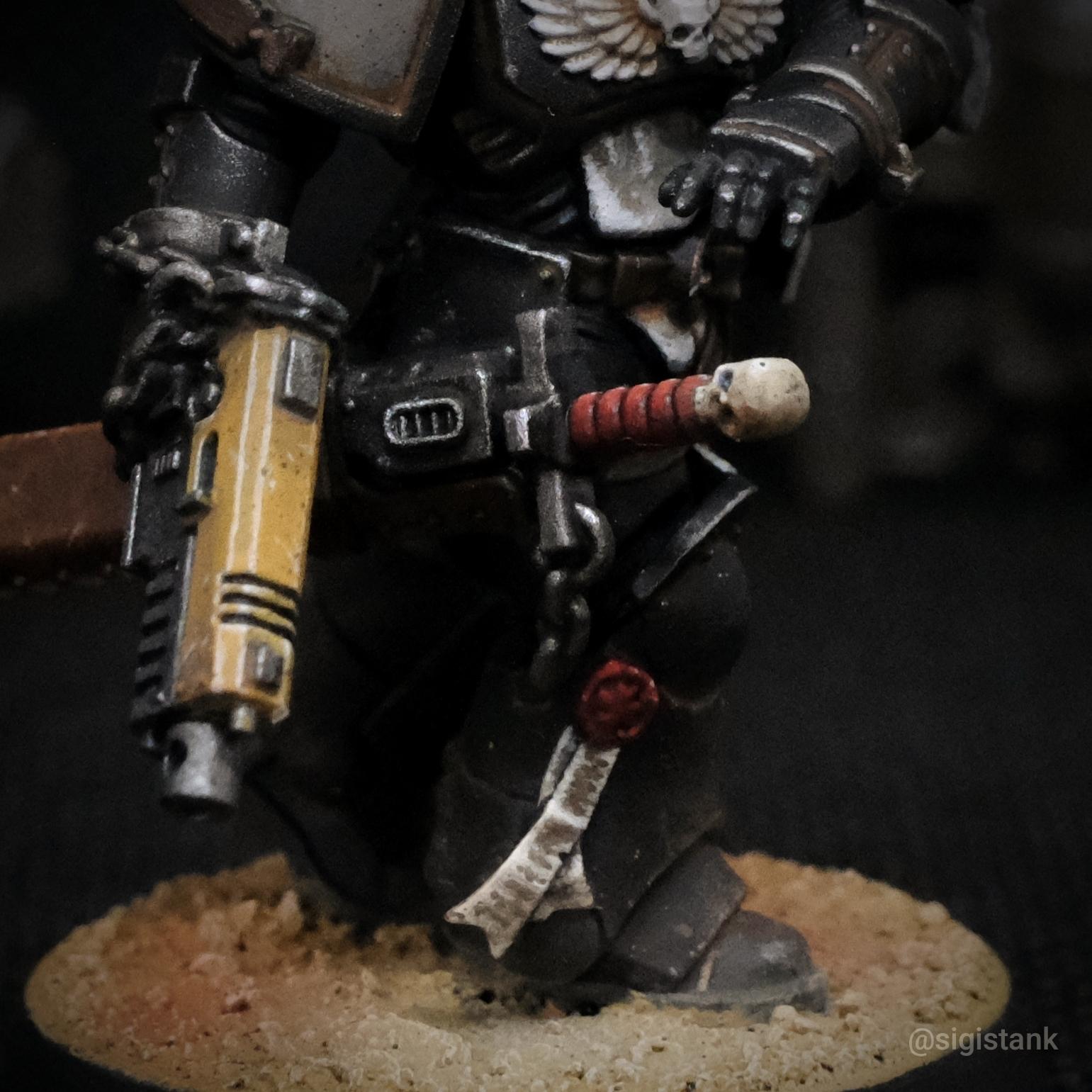 Black Templar detail 1