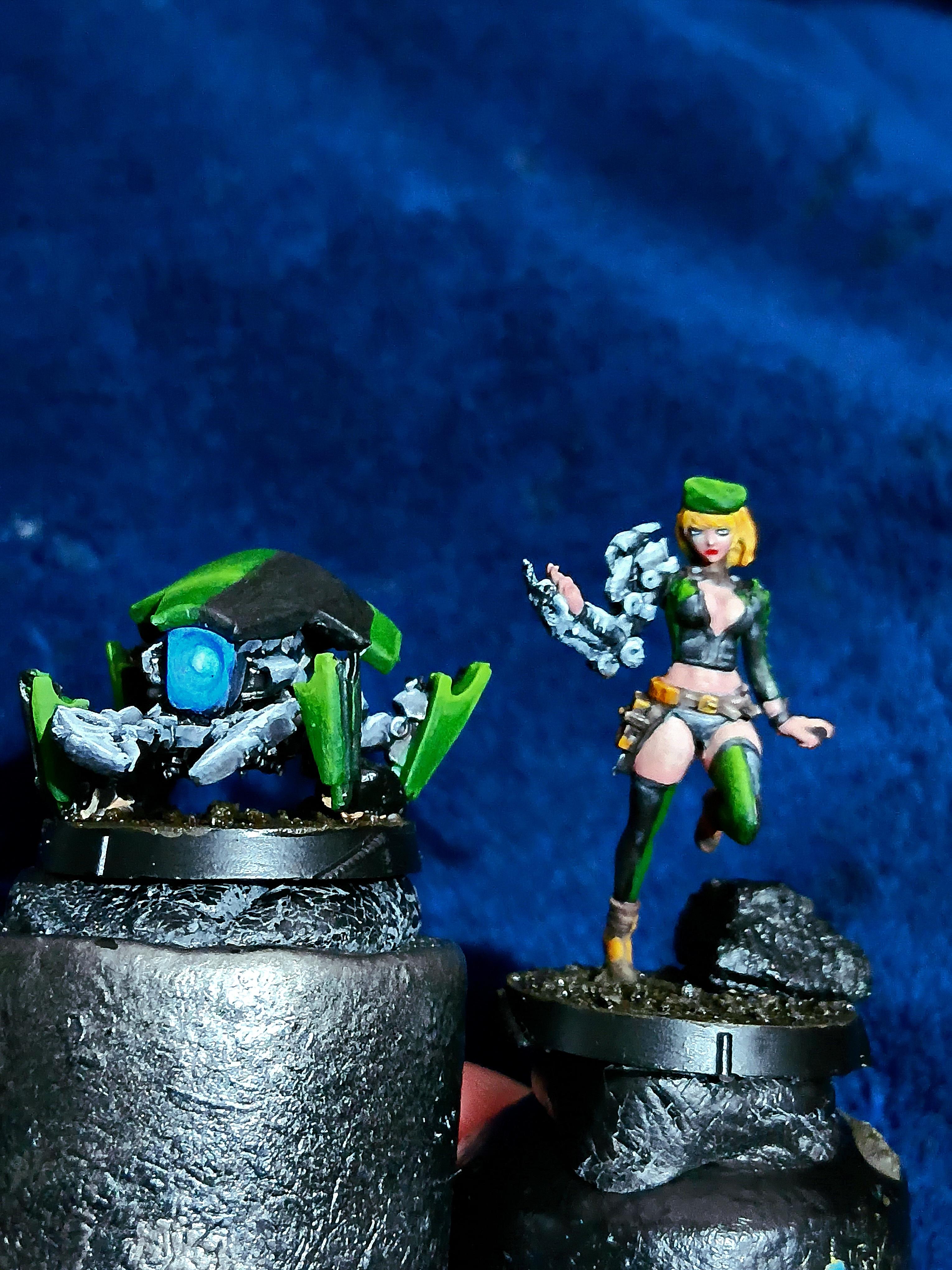 Blonde, Cute, Engineer, Girl, Green And Black, Infinity, Miniature, Non-Metallic Metal, Not Metallic Metal, Pano, Panoceania, Pinup, Robot, Tech-bee