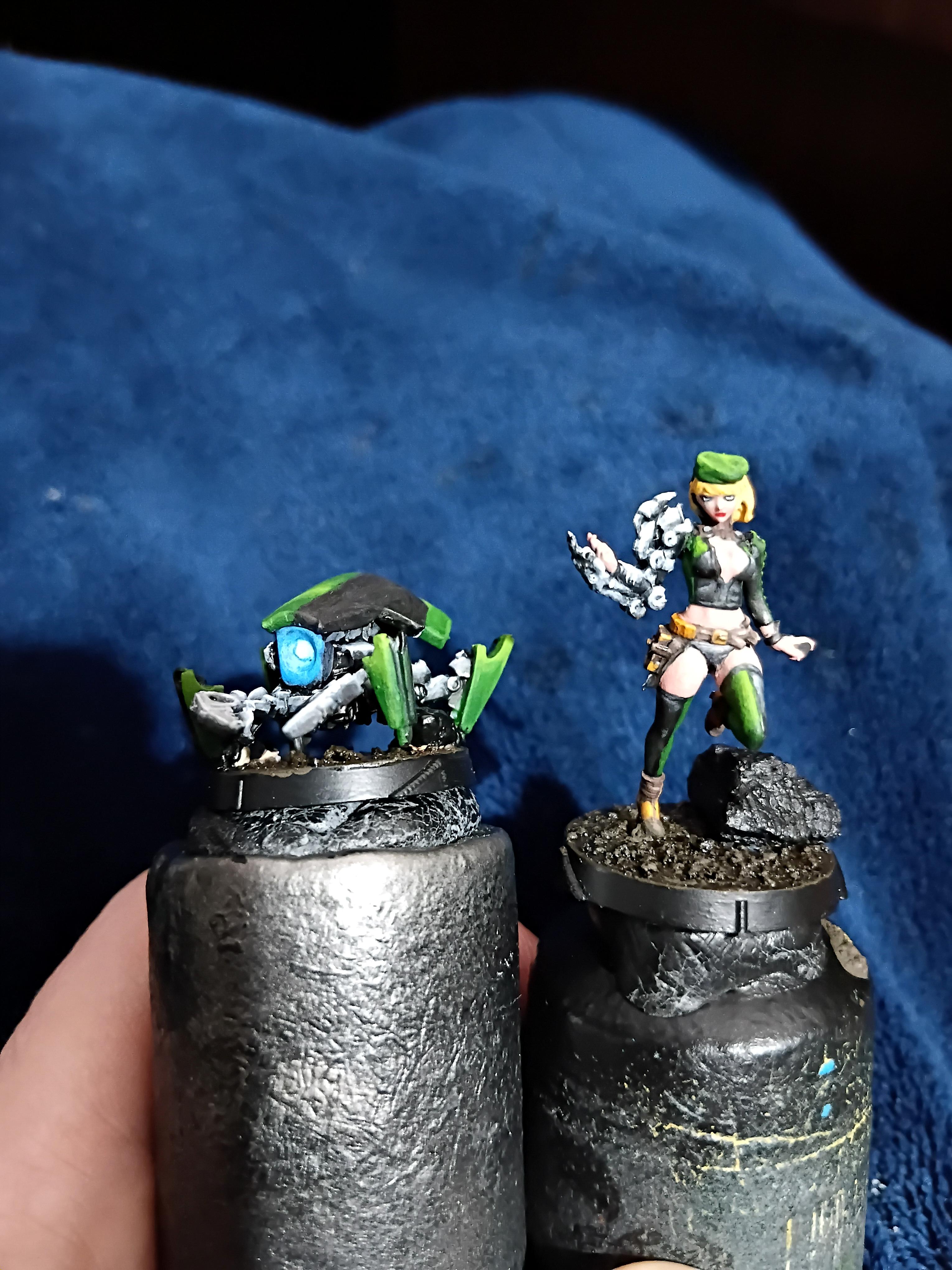 Blonde, Cute, Engineer, Girl, Green And Black, Infinity, Miniature, Non-Metallic Metal, Not Metallic Metal, Pano, Panoceania, Pinup, Robot, Tech-bee