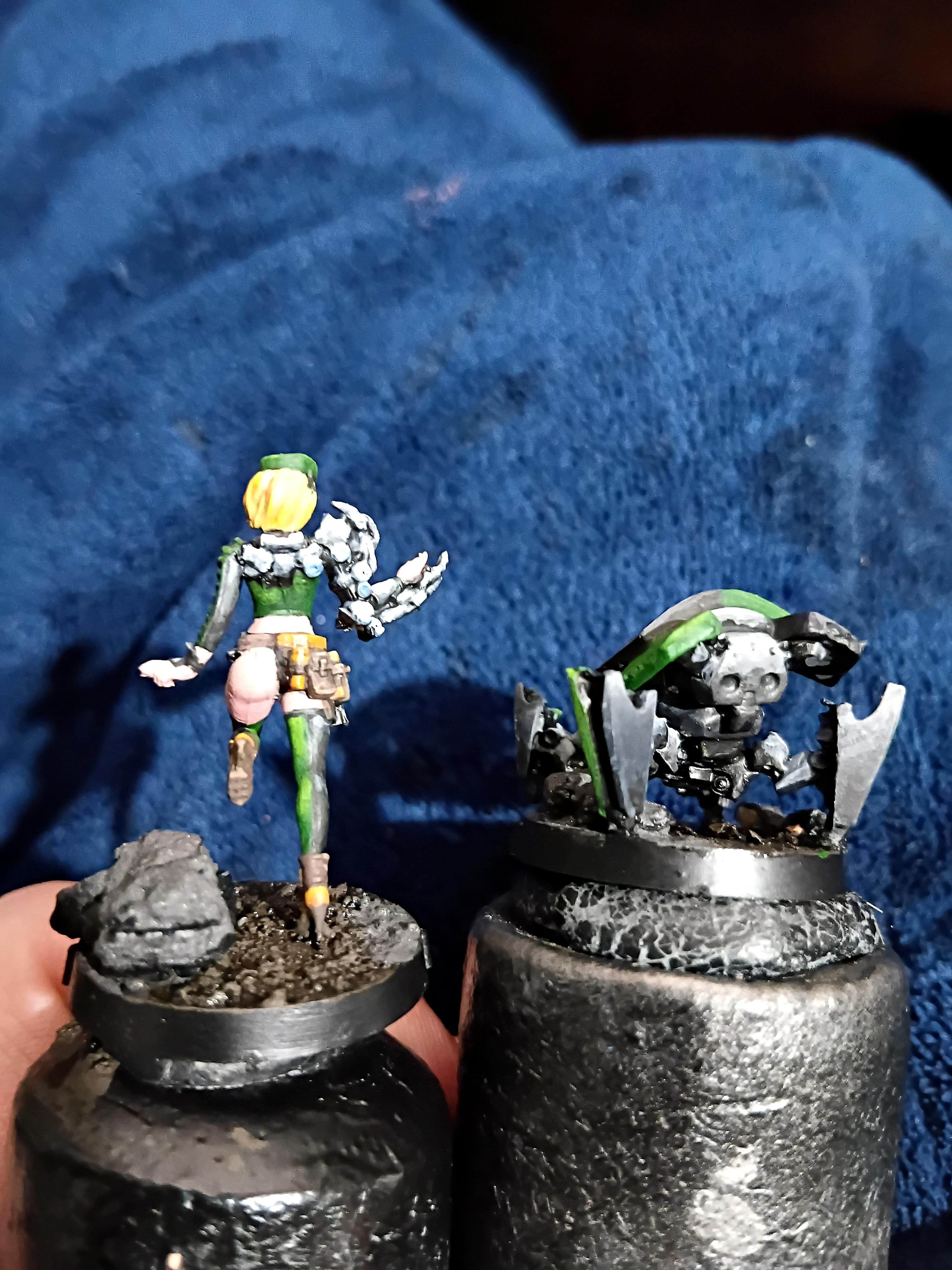 Blonde, Cute, Engineer, Girl, Green And Black, Infinity, Miniature, Non-Metallic Metal, Not Metallic Metal, Pano, Panoceania, Pinup, Robot, Tech-bee