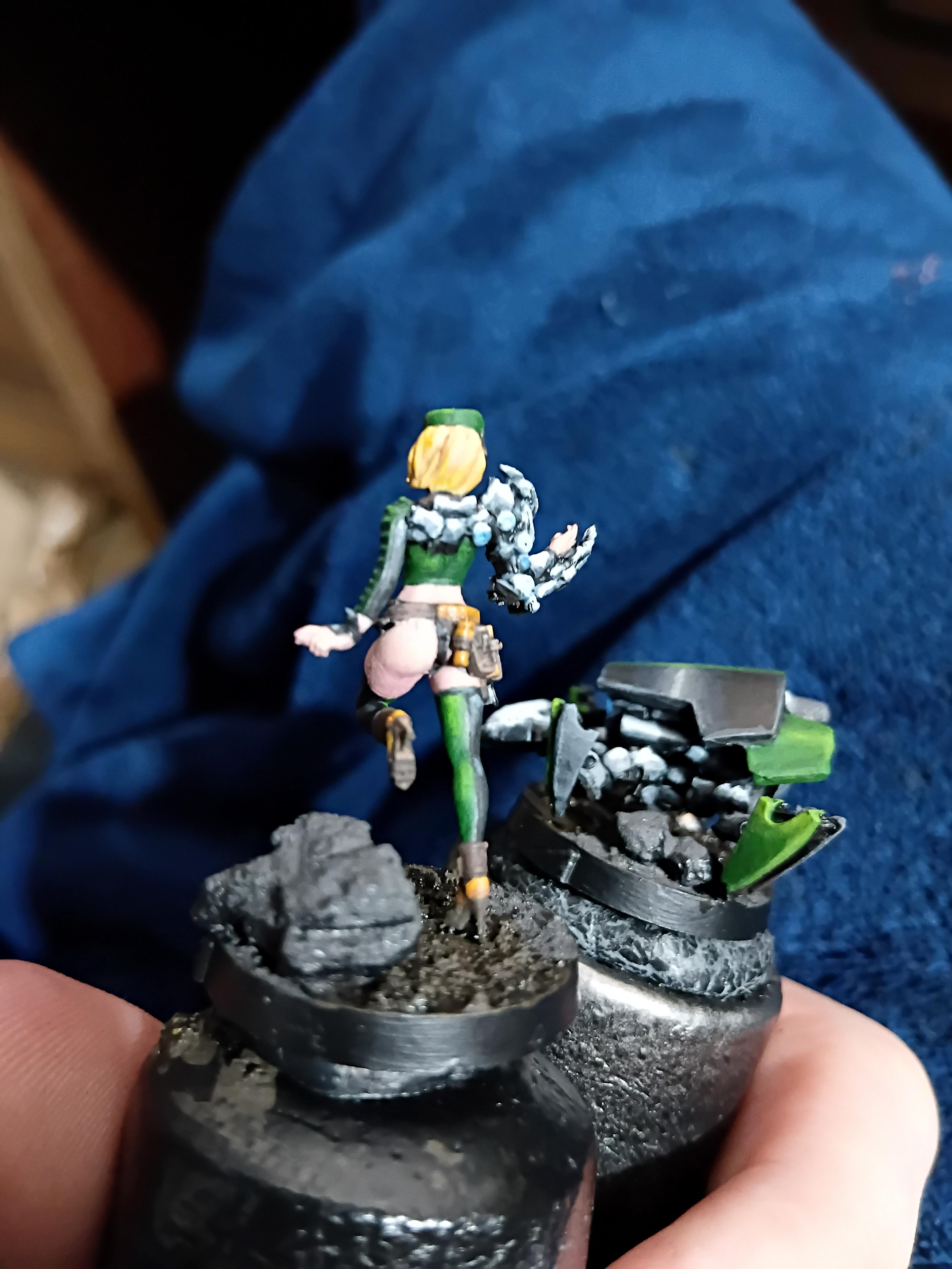 Blonde, Cute, Engineer, Girl, Green And Black, Infinity, Miniature, Non-Metallic Metal, Not Metallic Metal, Pano, Panoceania, Pinup, Robot, Tech-bee