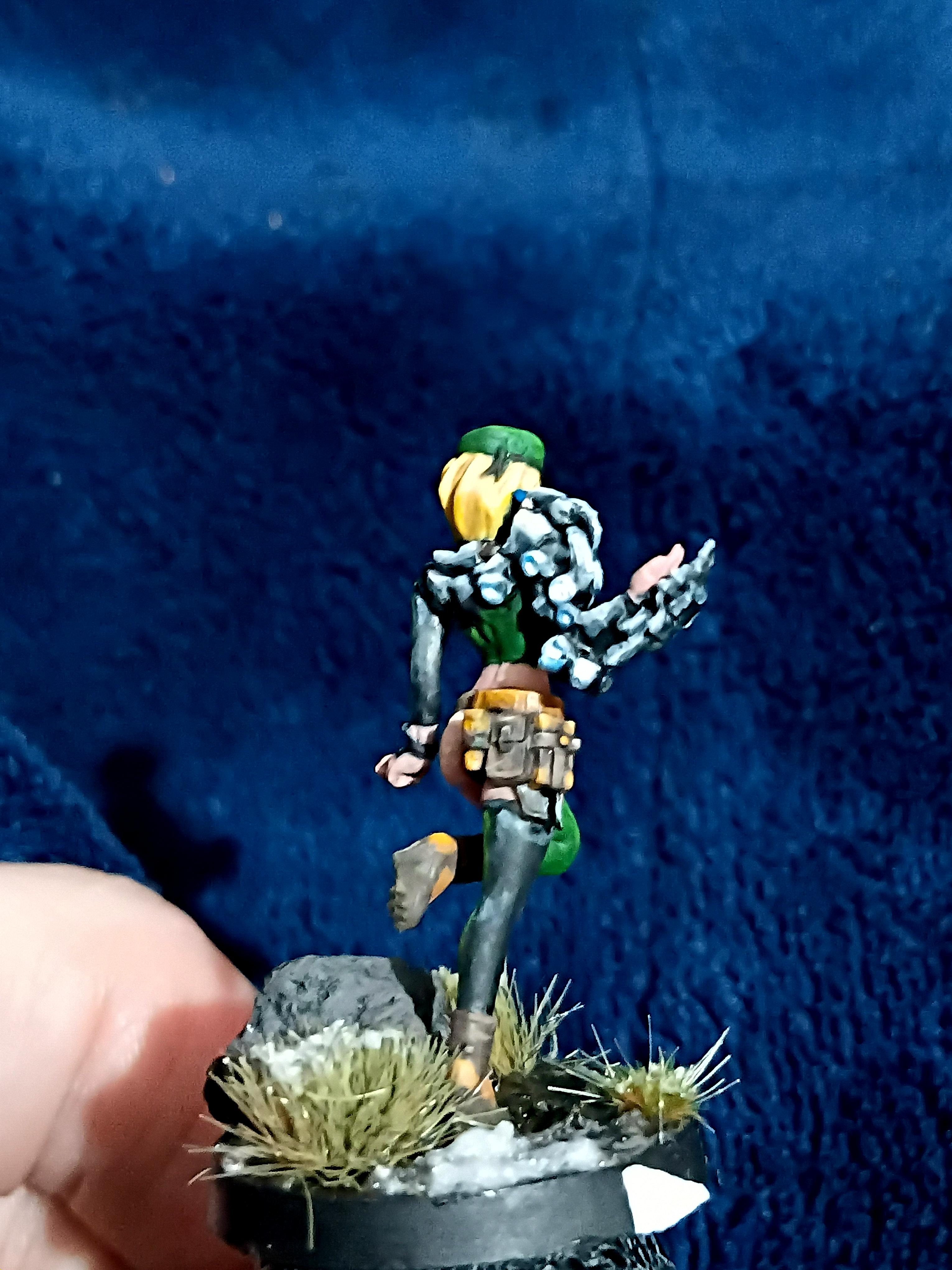 Blonde, Cute, Engineer, Girl, Green And Black, Infinity, Miniature, Non-Metallic Metal, Not Metallic Metal, Pano, Panoceania, Pinup, Robot, Tech-bee