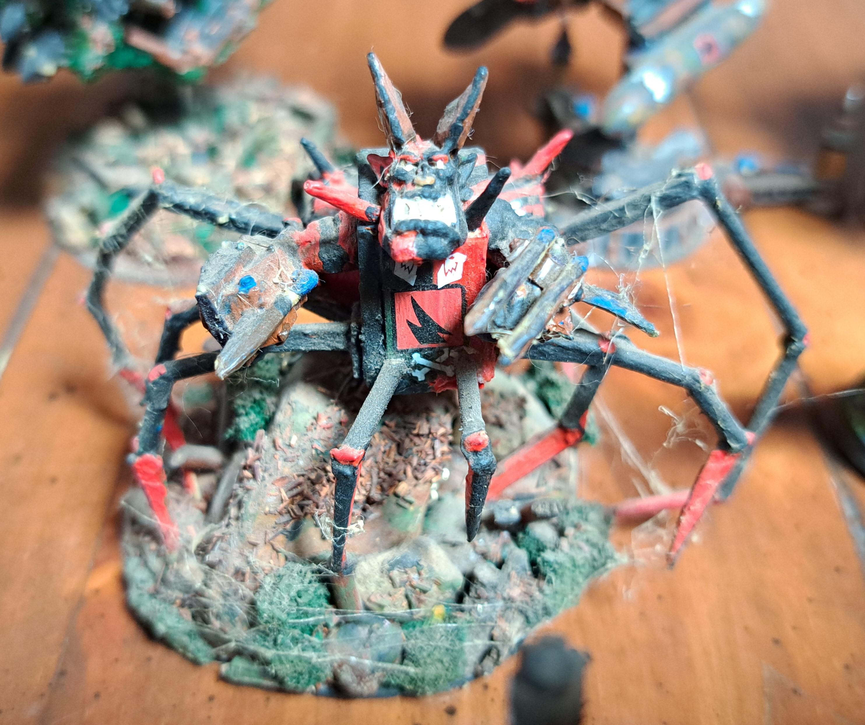 #warhammer #tabletop #miniatures #models #games #orks #custommade #handpainted #south-africa #40k #nature #goffs #gretchin #snak