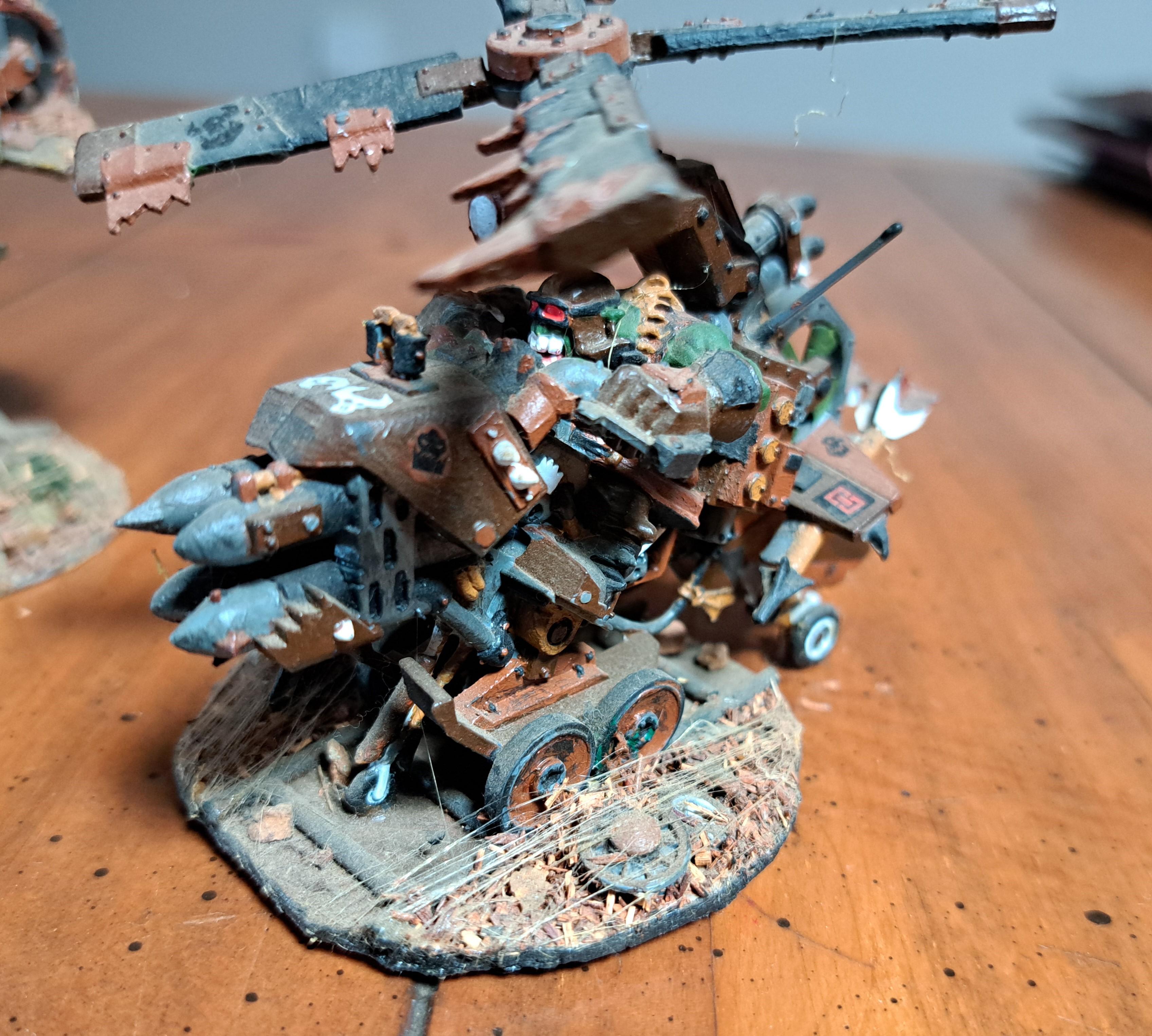 #warhammer #tabletop #miniatures #models #games #orks #custommade #handpainted #south-africa #40k #nature #goffs #gretchin #snak