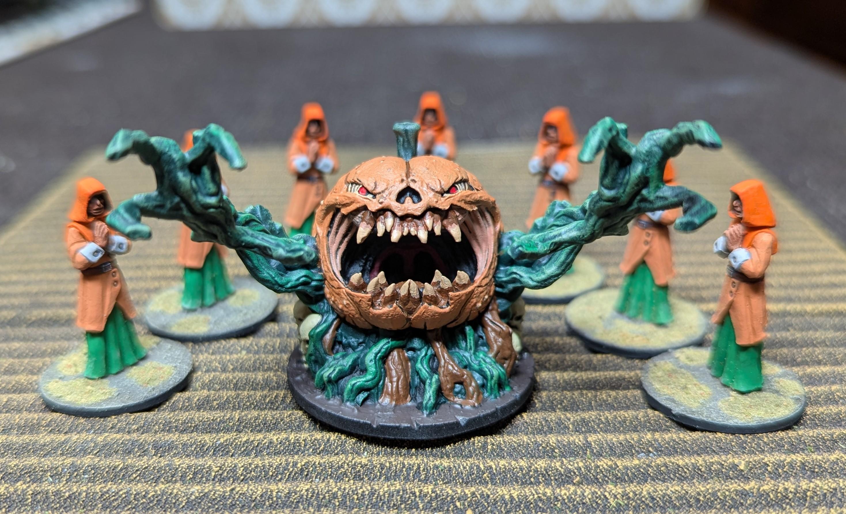 2025, 3d Print, Cultists, Etsy, Great Pumpkin, Halloween, House Crowmantia, Miniatures Of The North, Mysticmerchantgifts, Painted, Praying