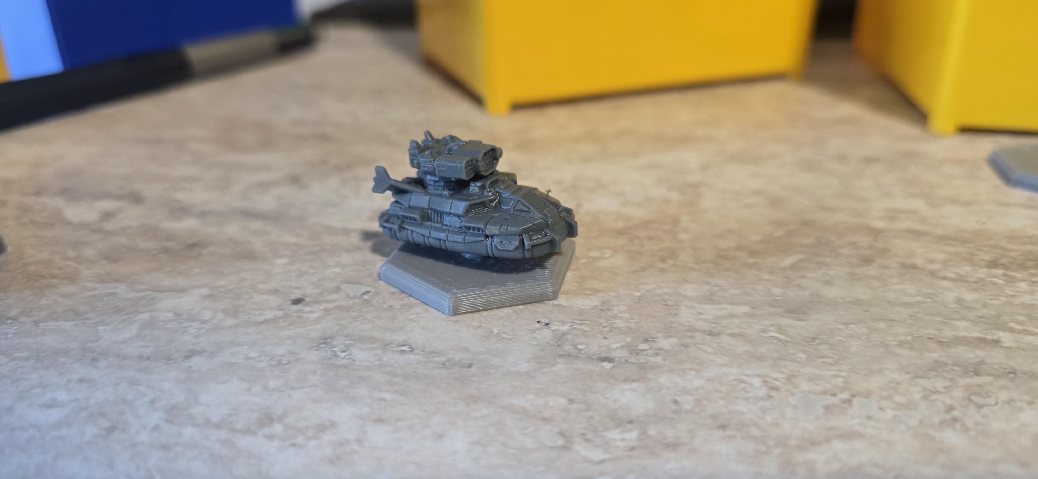 Saracen Hover Tank